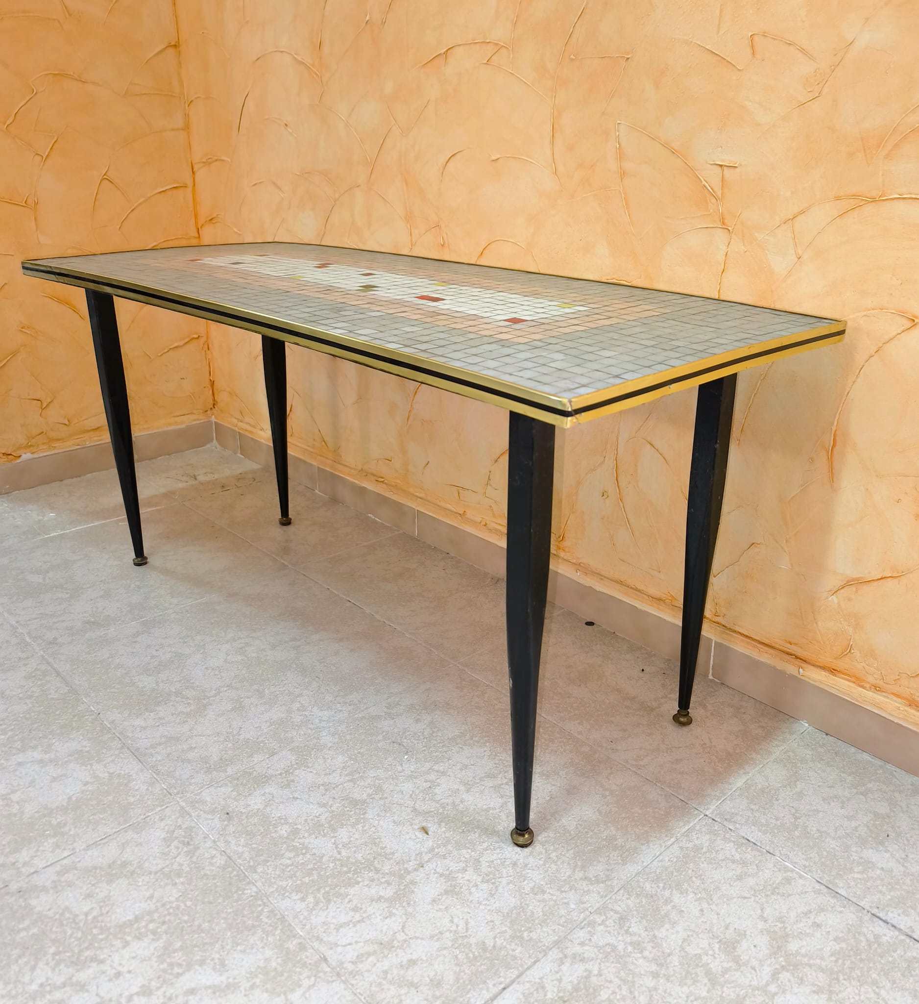 Mesa antigua de centro mosaico Mid Century - Imagen 5
