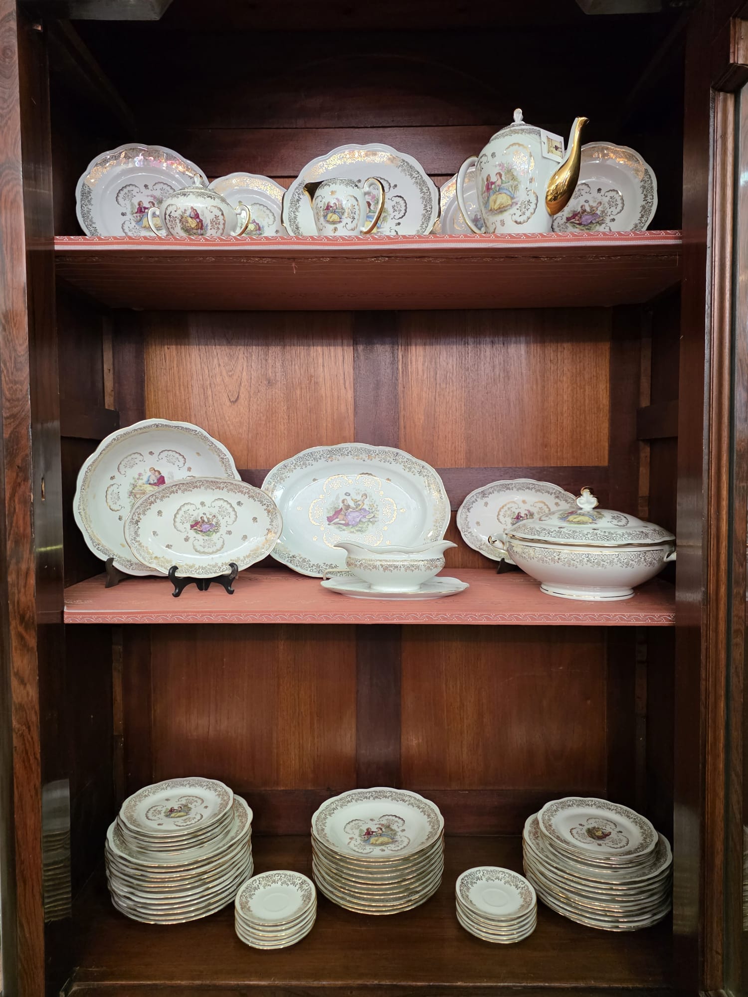 Vajilla romántica Limoges 69 piezas - Imagen 2