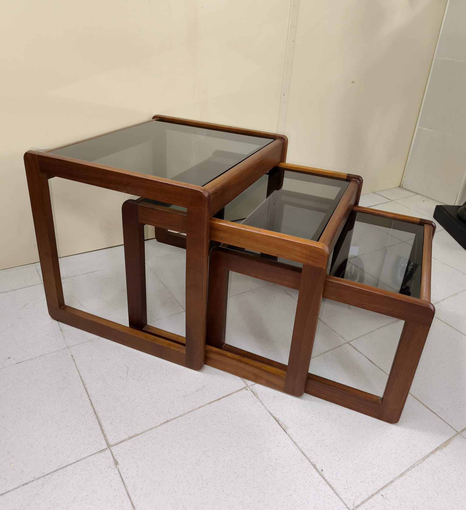 Mesas auxiliares de teca Mid Century