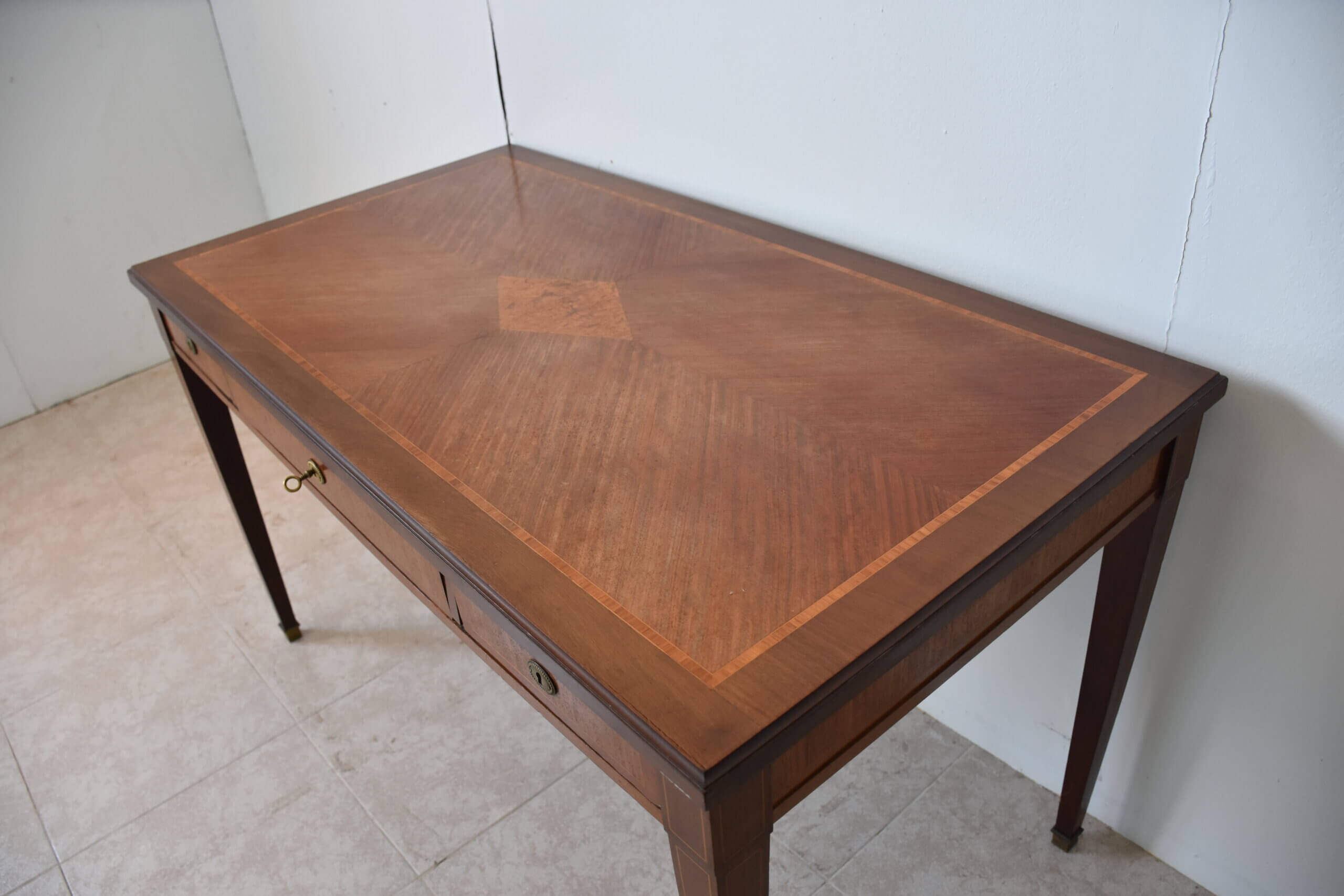 Mesa escritorio Luis XVI marquetería - Imagen 2