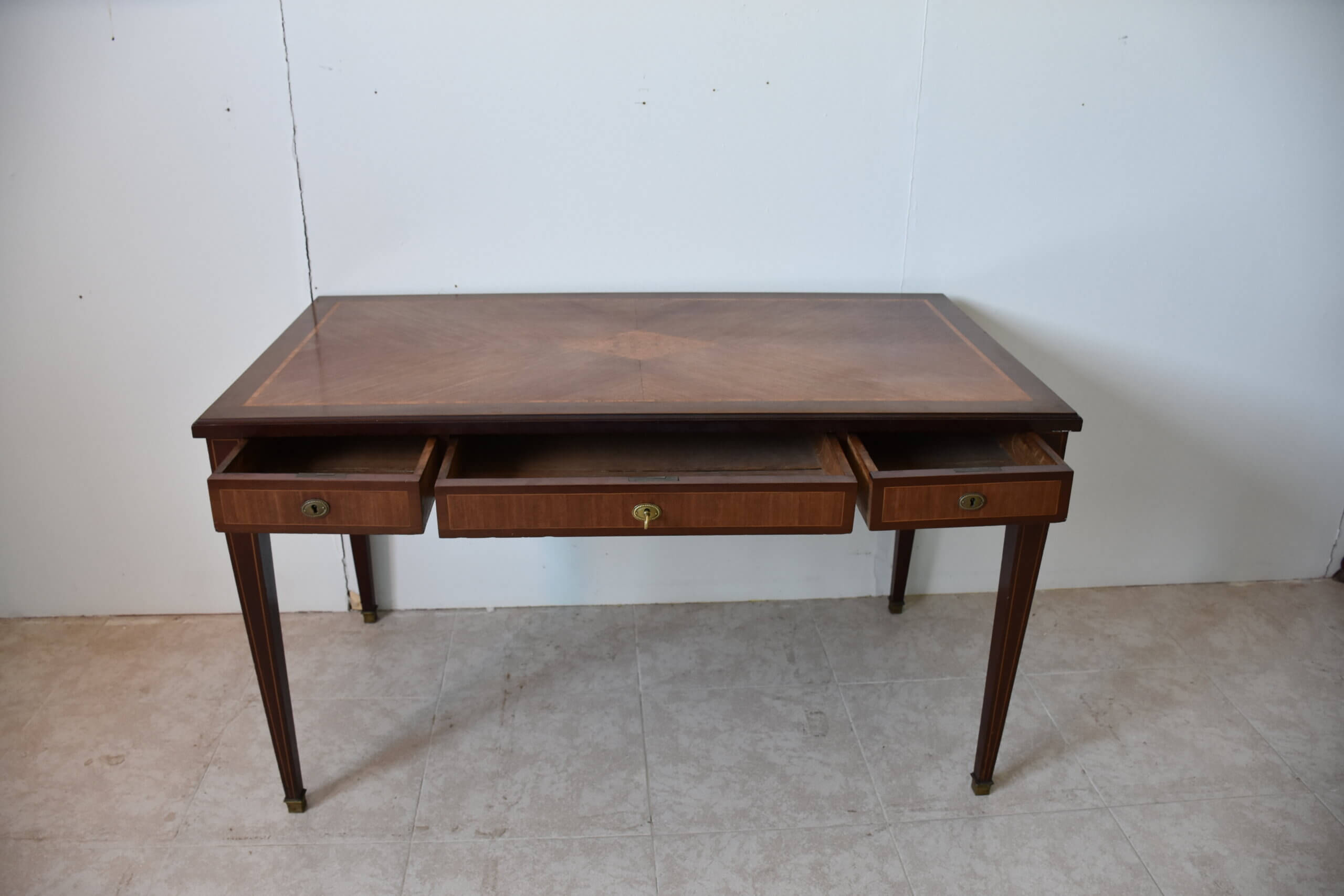 Mesa escritorio Luis XVI marquetería - Imagen 4