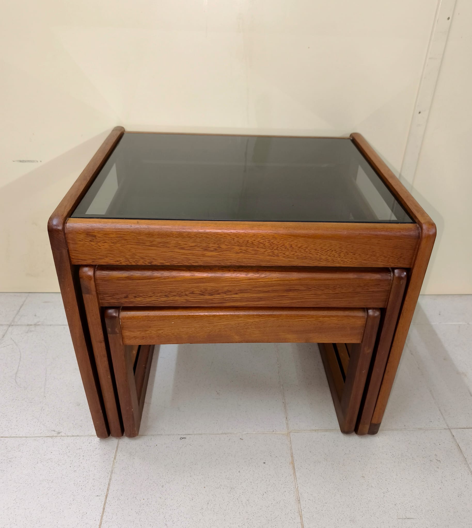 Mesas auxiliares de teca Mid Century - Imagen 4