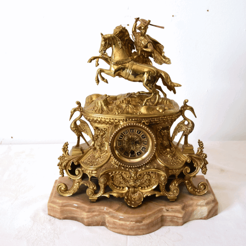 Reloj de sobremesa bronce decorativo