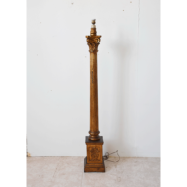 Lámpara antigua de pie columna oro