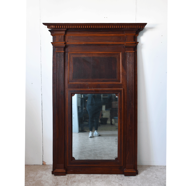 Gran espejo de madera columnas acanaladas