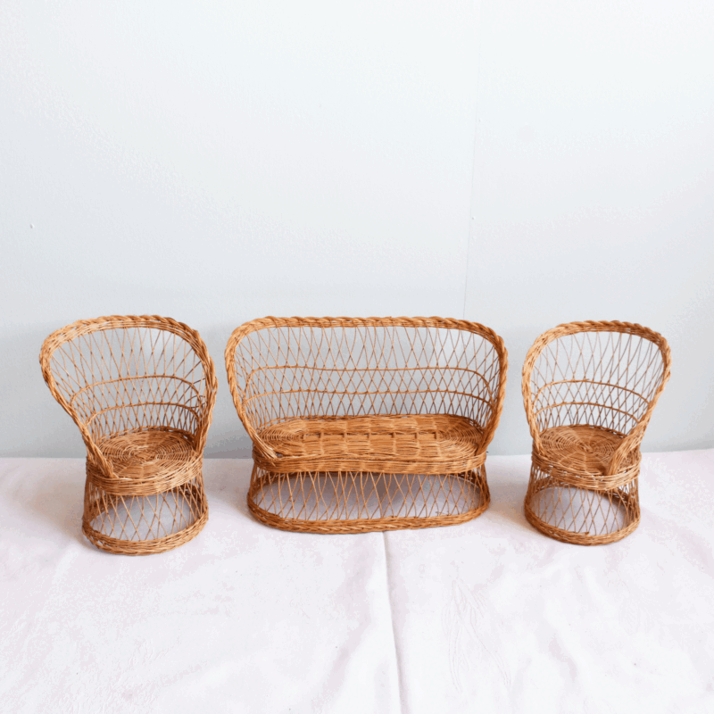 Conjunto salón en miniatura mimbre