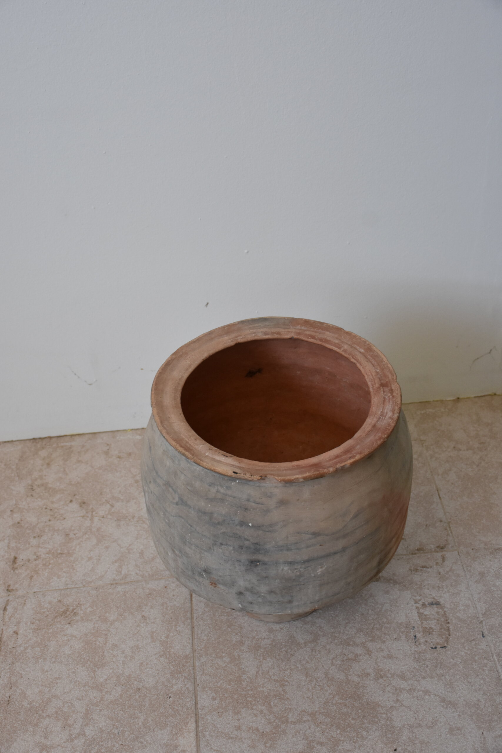 Tinaja antigua de barro cocido - Imagen 4