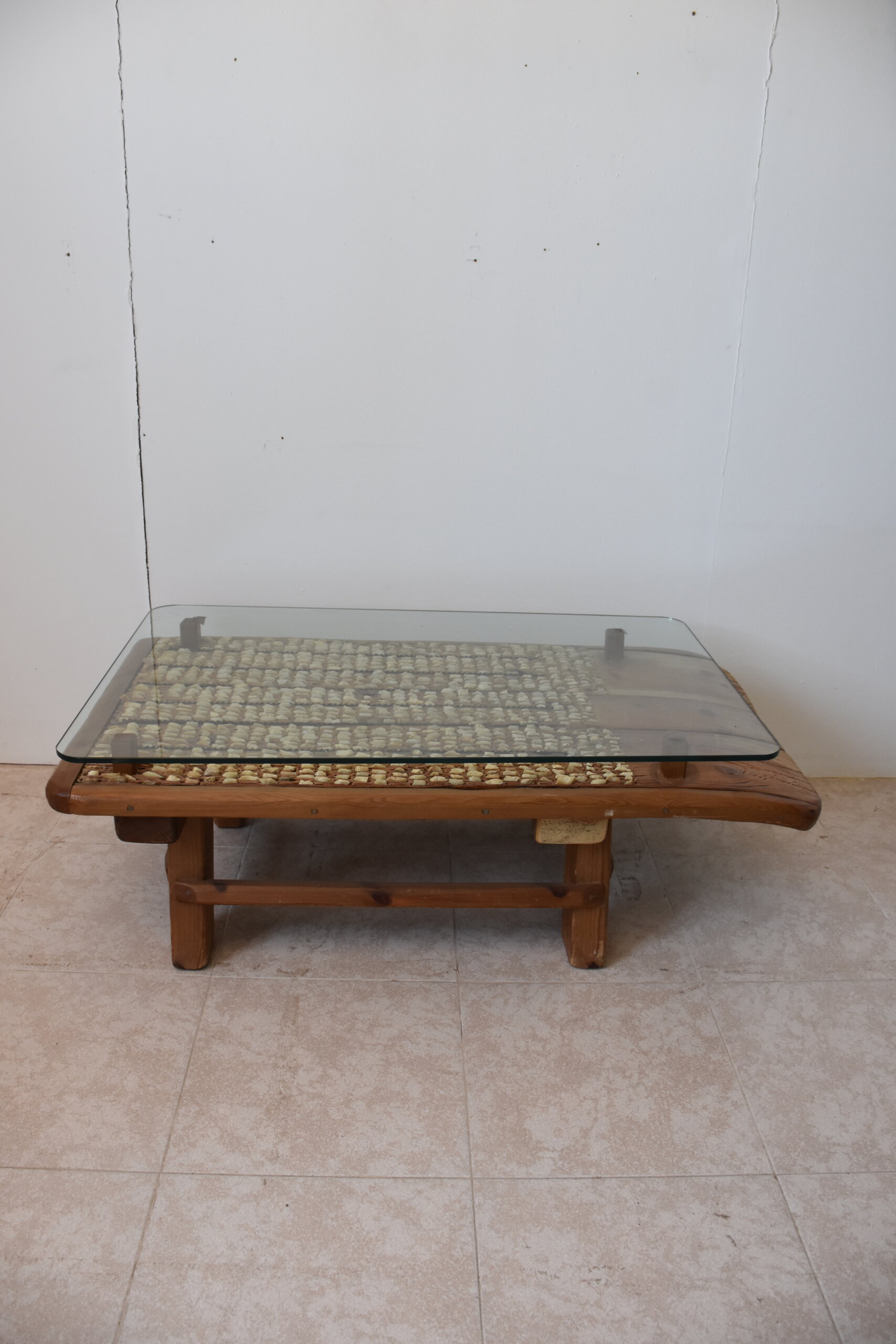 Mesa de centro madera con trilla y cristal - Imagen 4