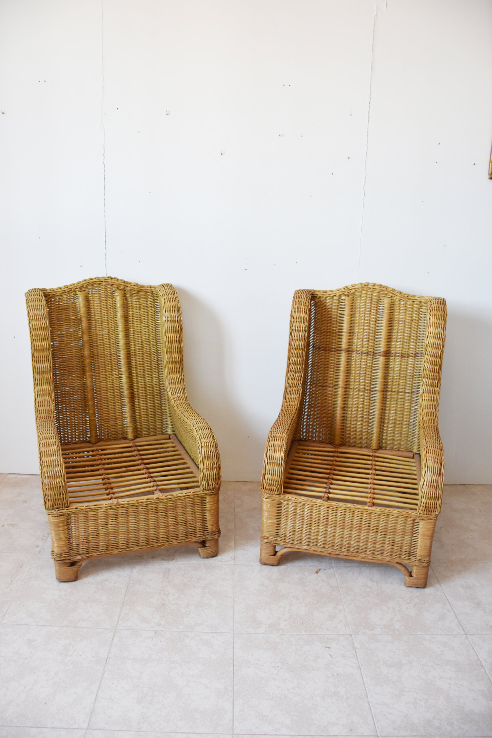 Pareja de sillones de mimbre