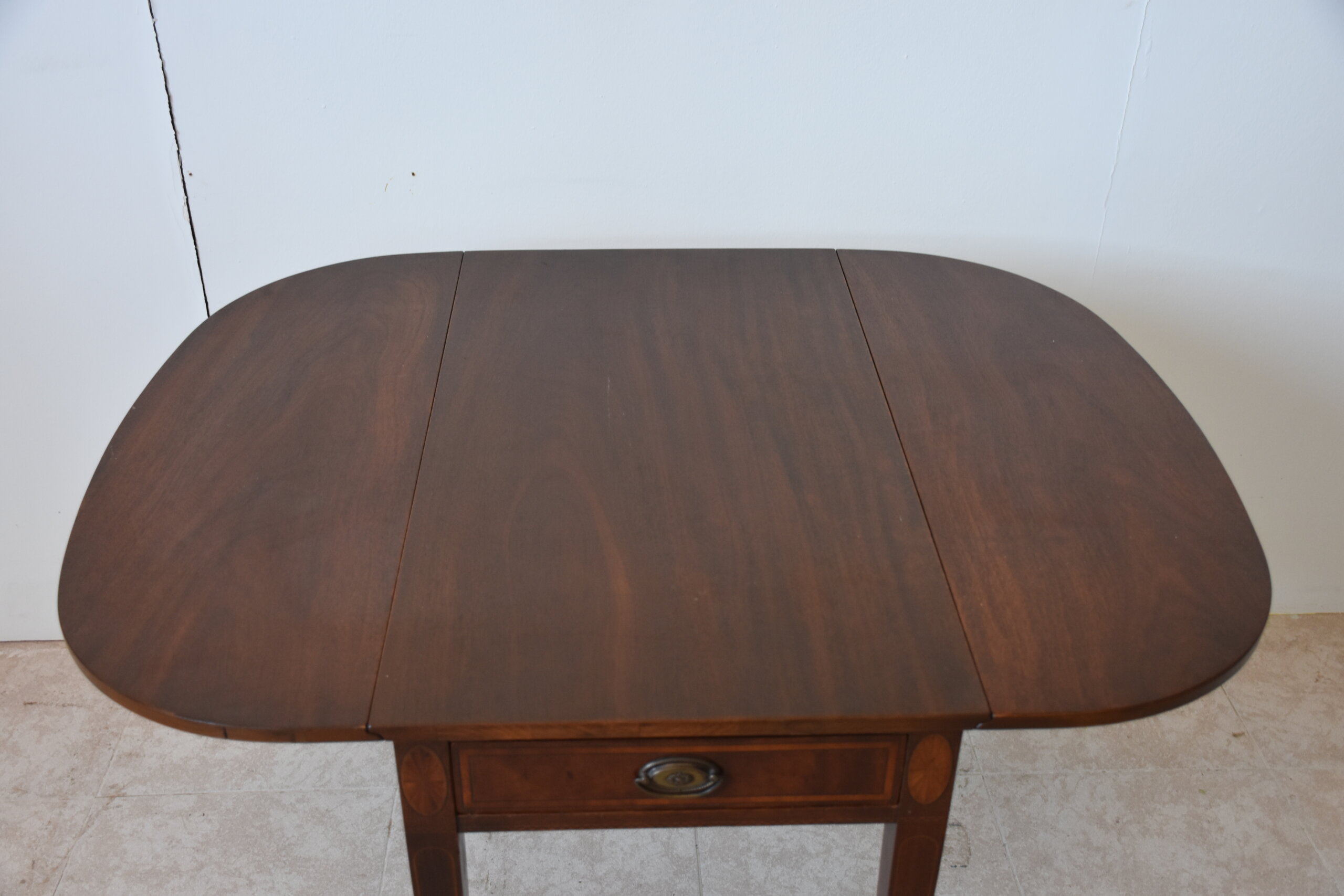 Mesa inglesa con alas abatibles - Imagen 4