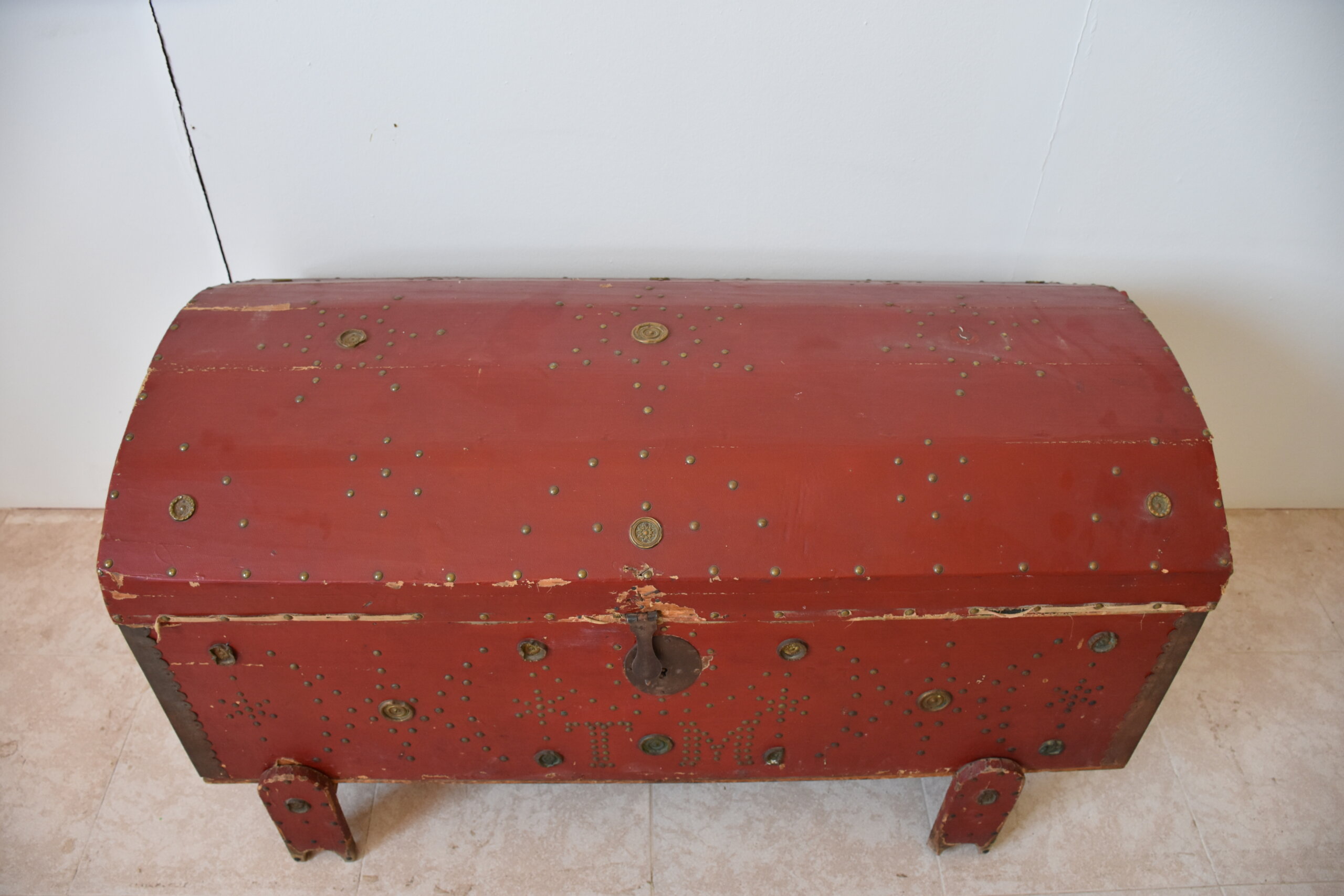 Arcón antiguo rojo madera policromada - Imagen 2