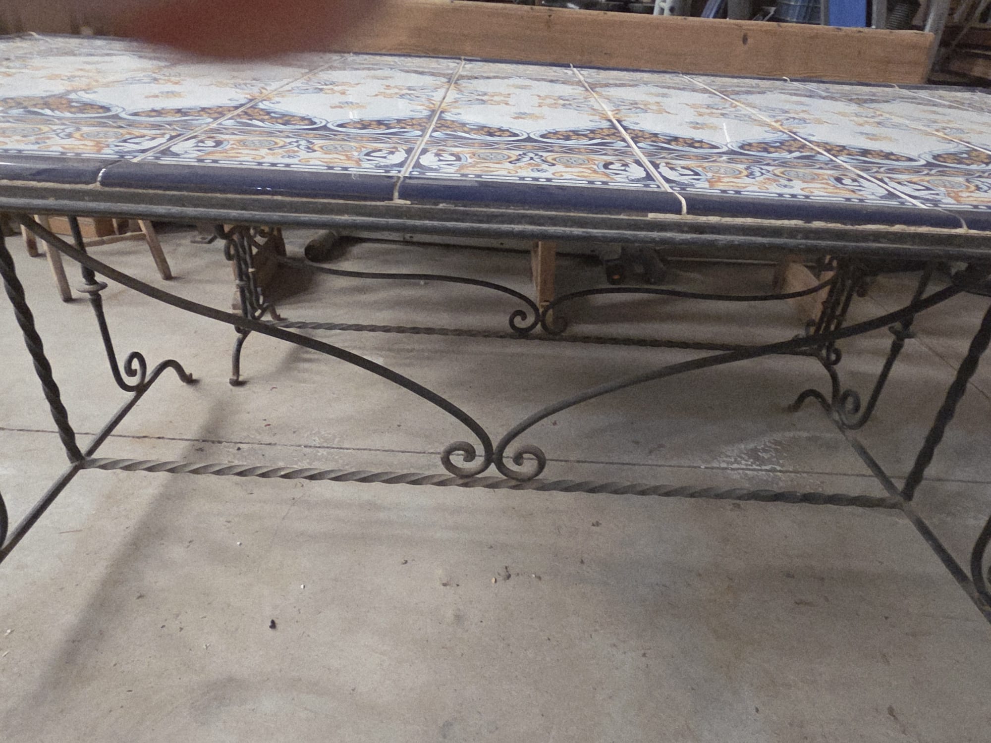 Mesa de hierro y azulejos de cerámica - Imagen 8