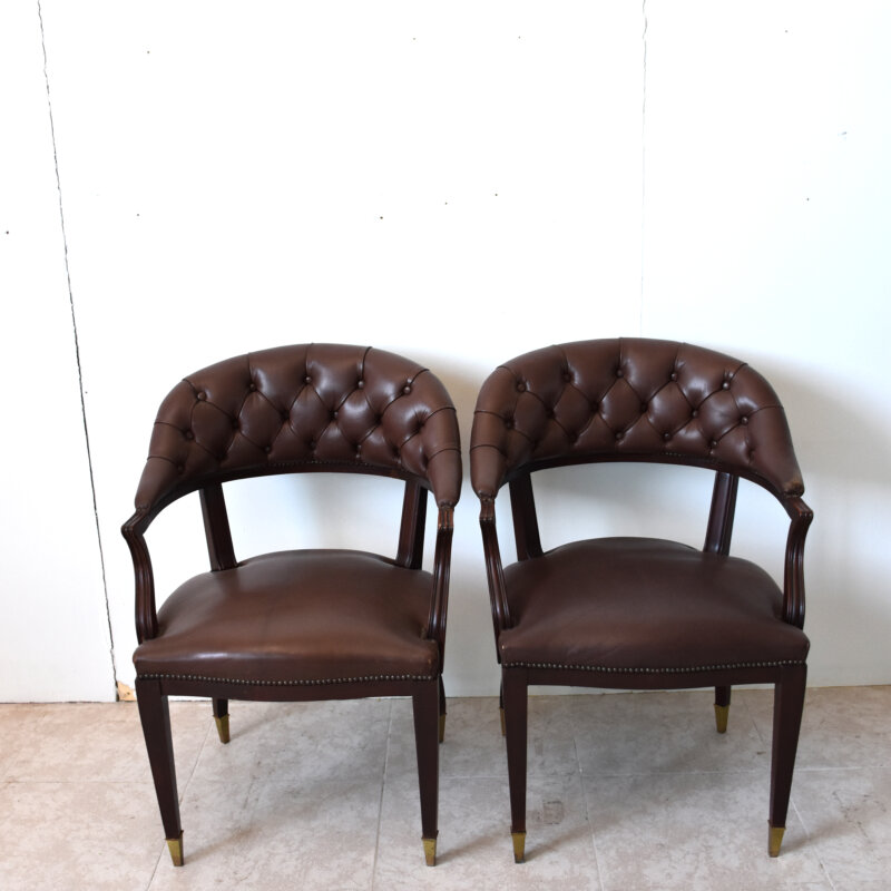 Sillones ingleses capitoné piel