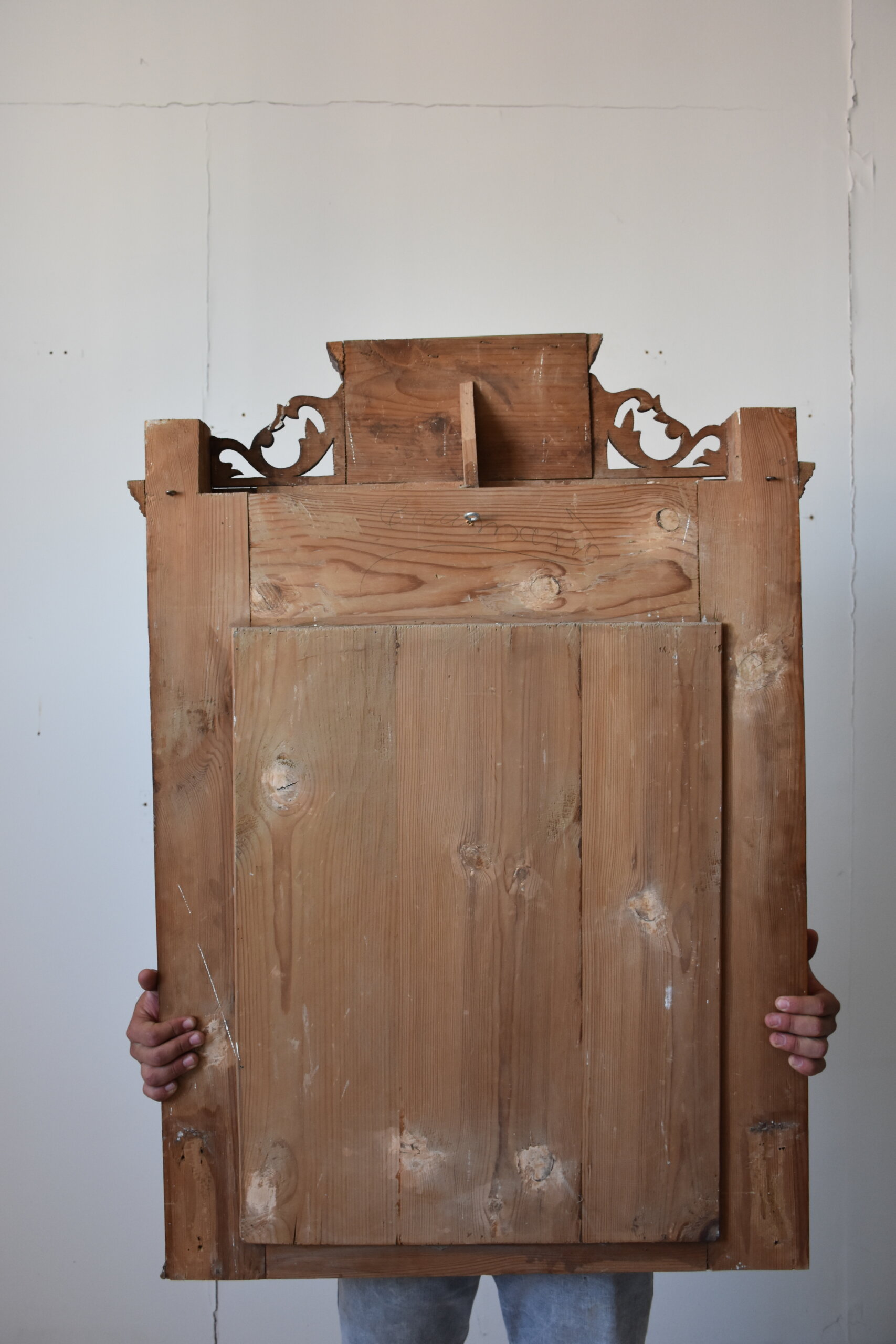 Espejo Isabelino madera columnas y mascarón - Imagen 5