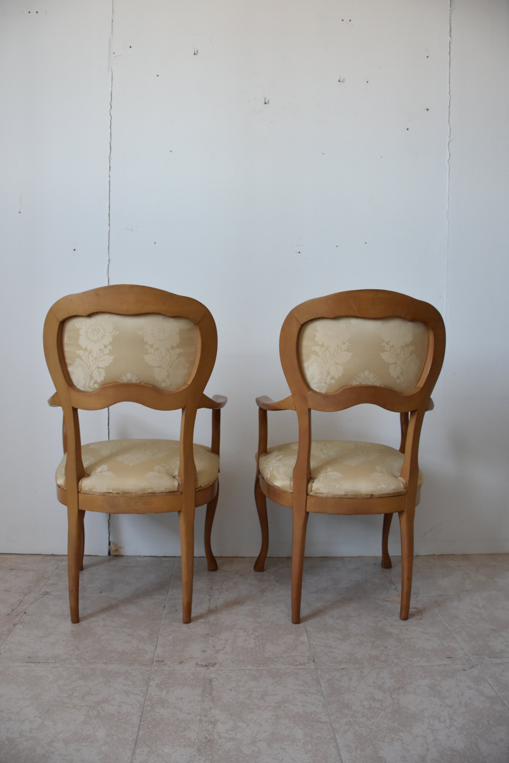 Pareja de sillones clásicos madera haya - Imagen 5