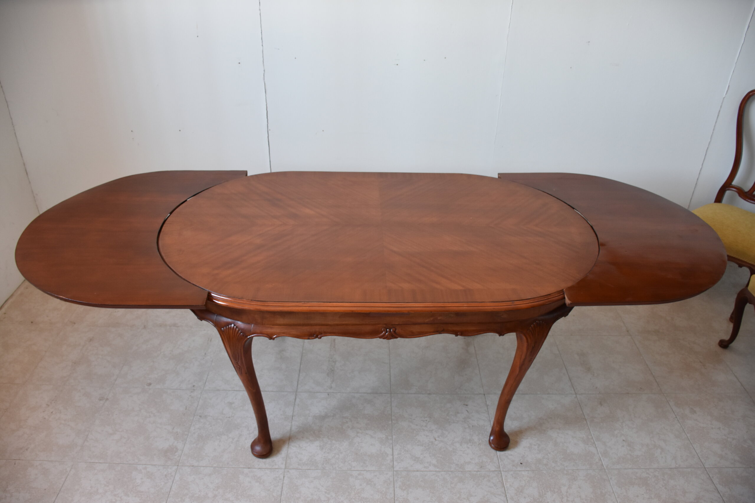 Conjunto de comedor Chippendale con mesa extensible y 6 sillas - Imagen 6