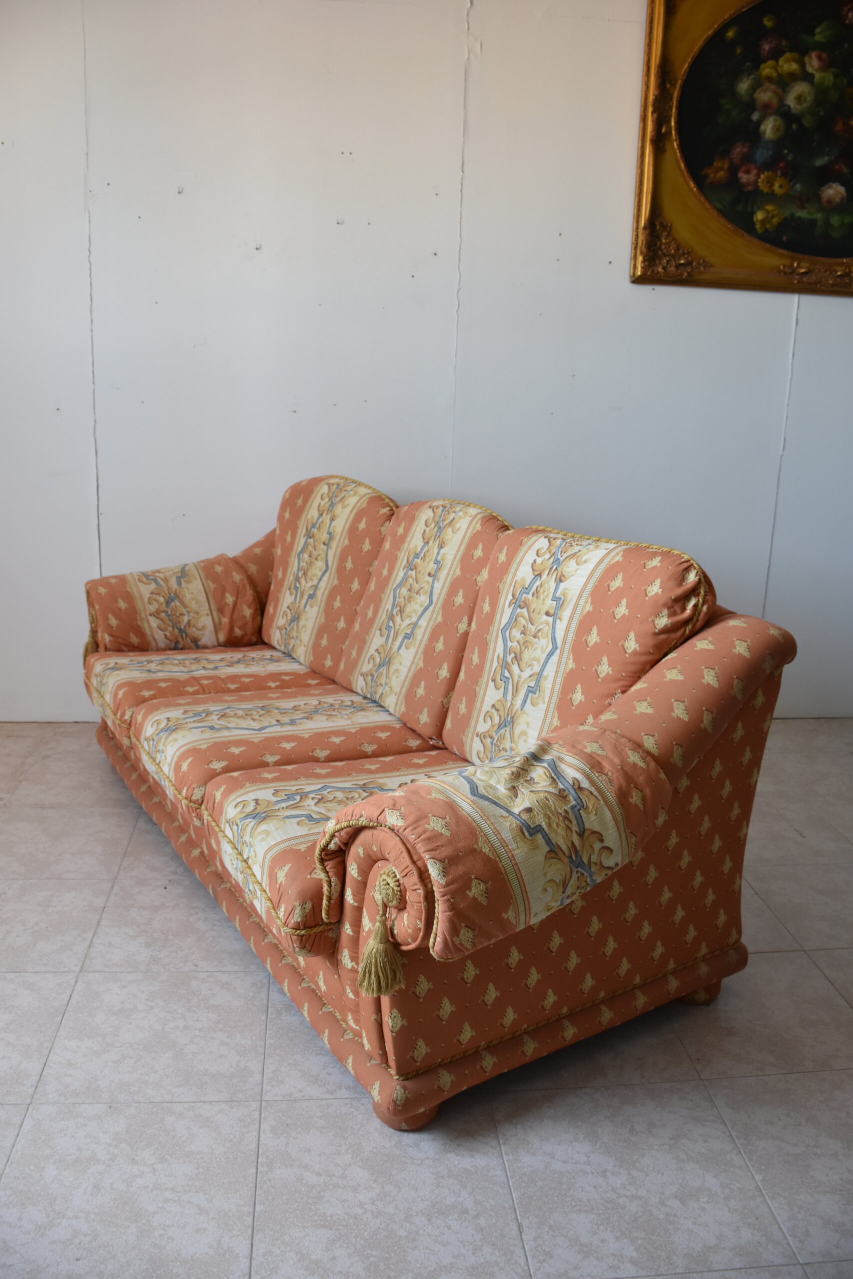 Conjunto sofá 3 y 2 tapizado coral y beige - Imagen 15