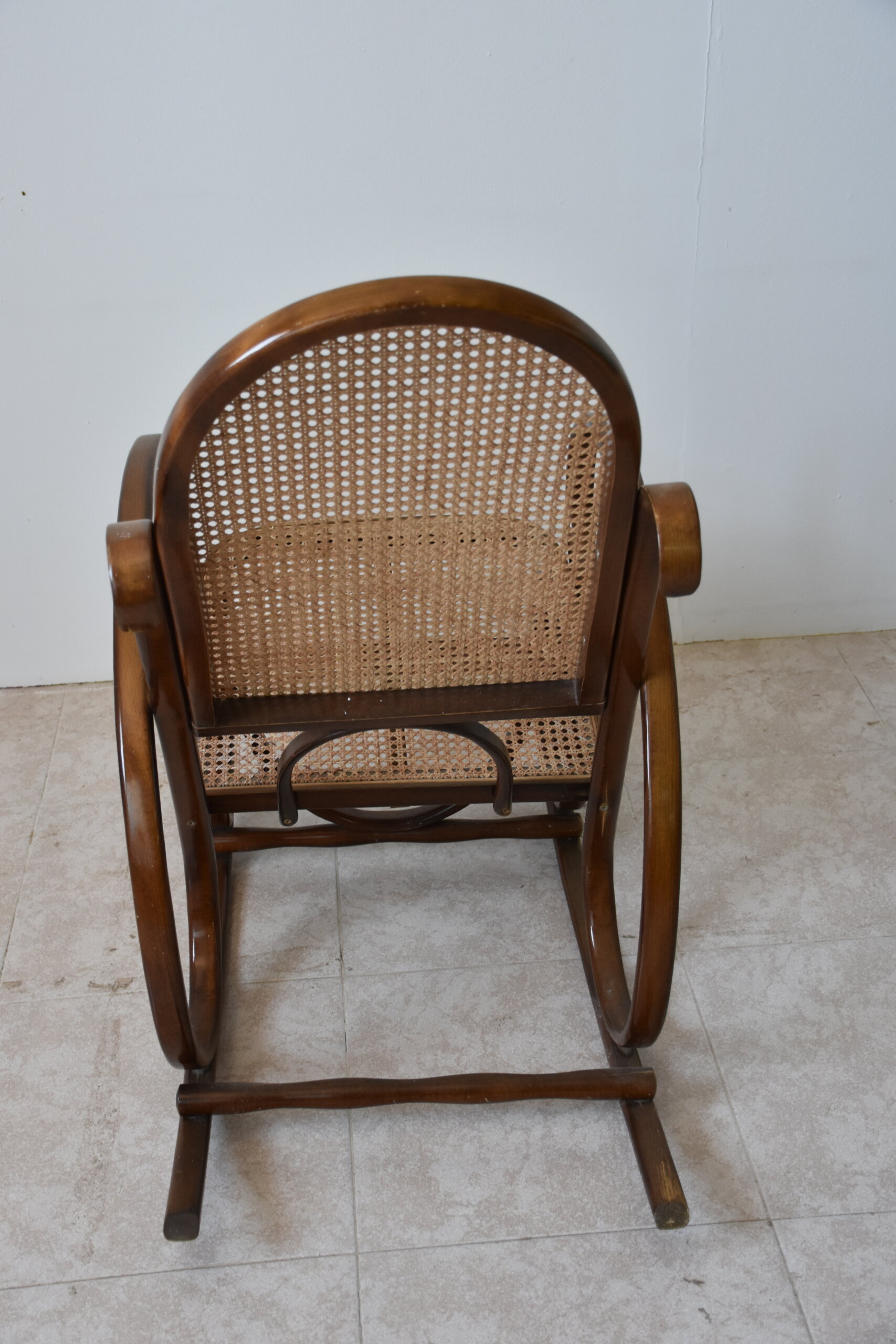 Mecedora infantil estilo thonet rejilla - Imagen 6