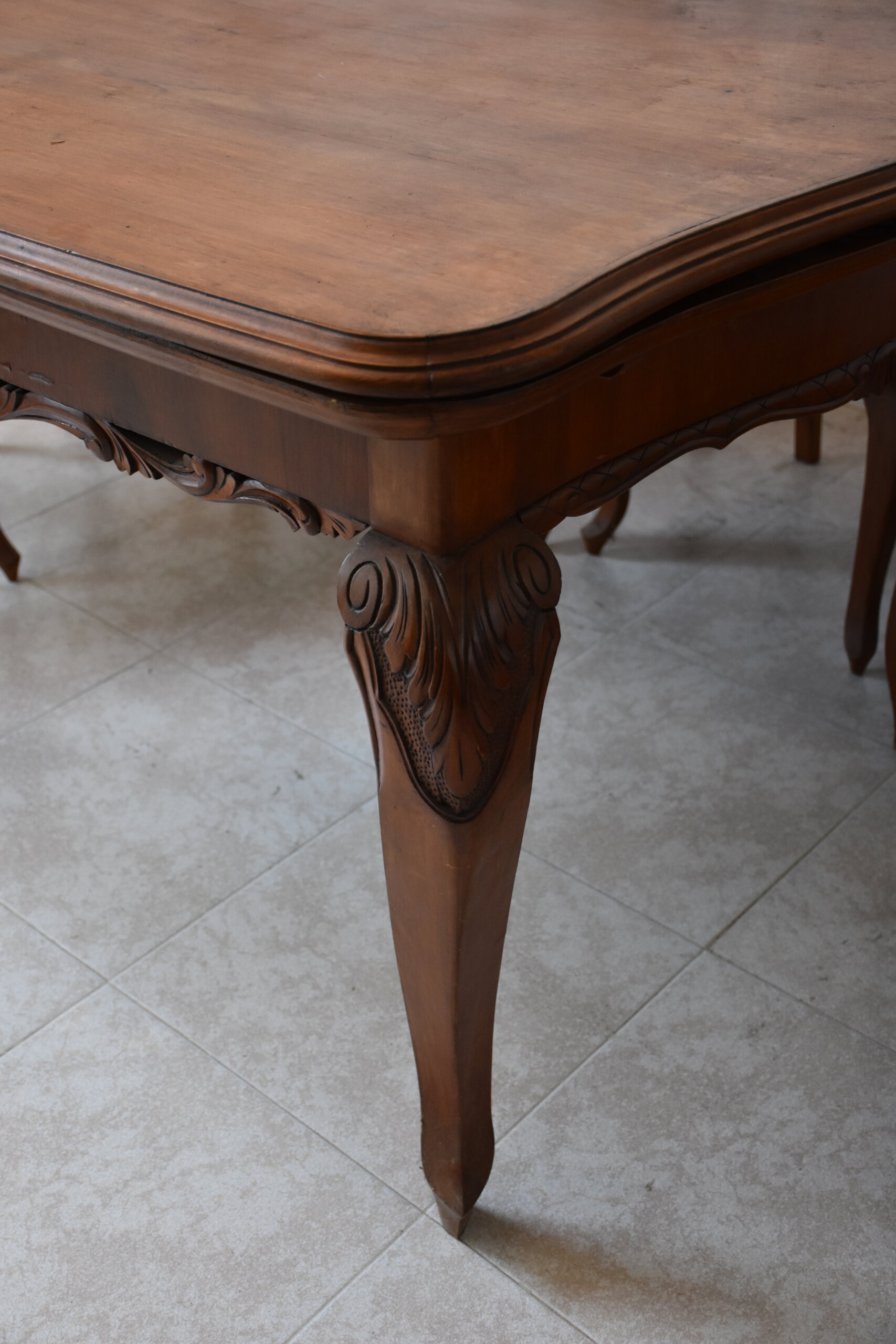 Conjunto comedor Isabelino con mesa extensible - Imagen 8