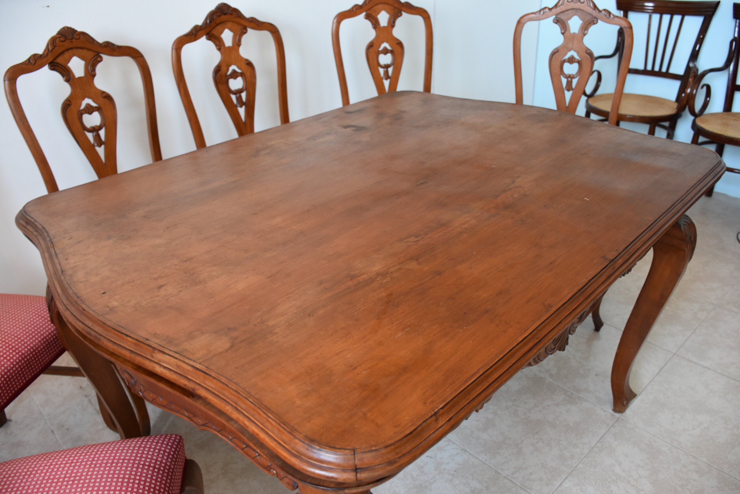 Conjunto comedor Isabelino con mesa extensible - Imagen 10