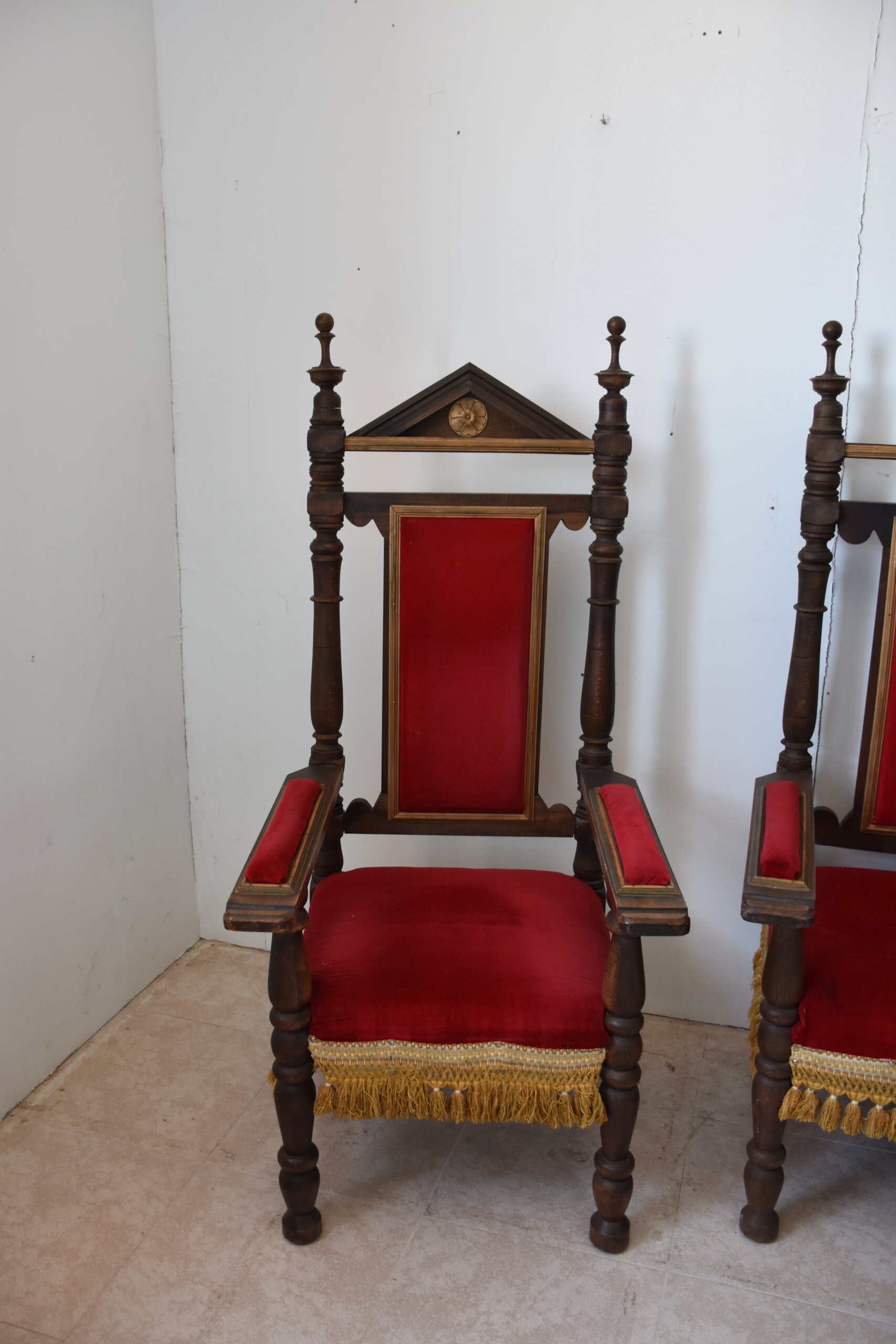 Conjunto tresillo antiguo terciopelo rojo - Imagen 11