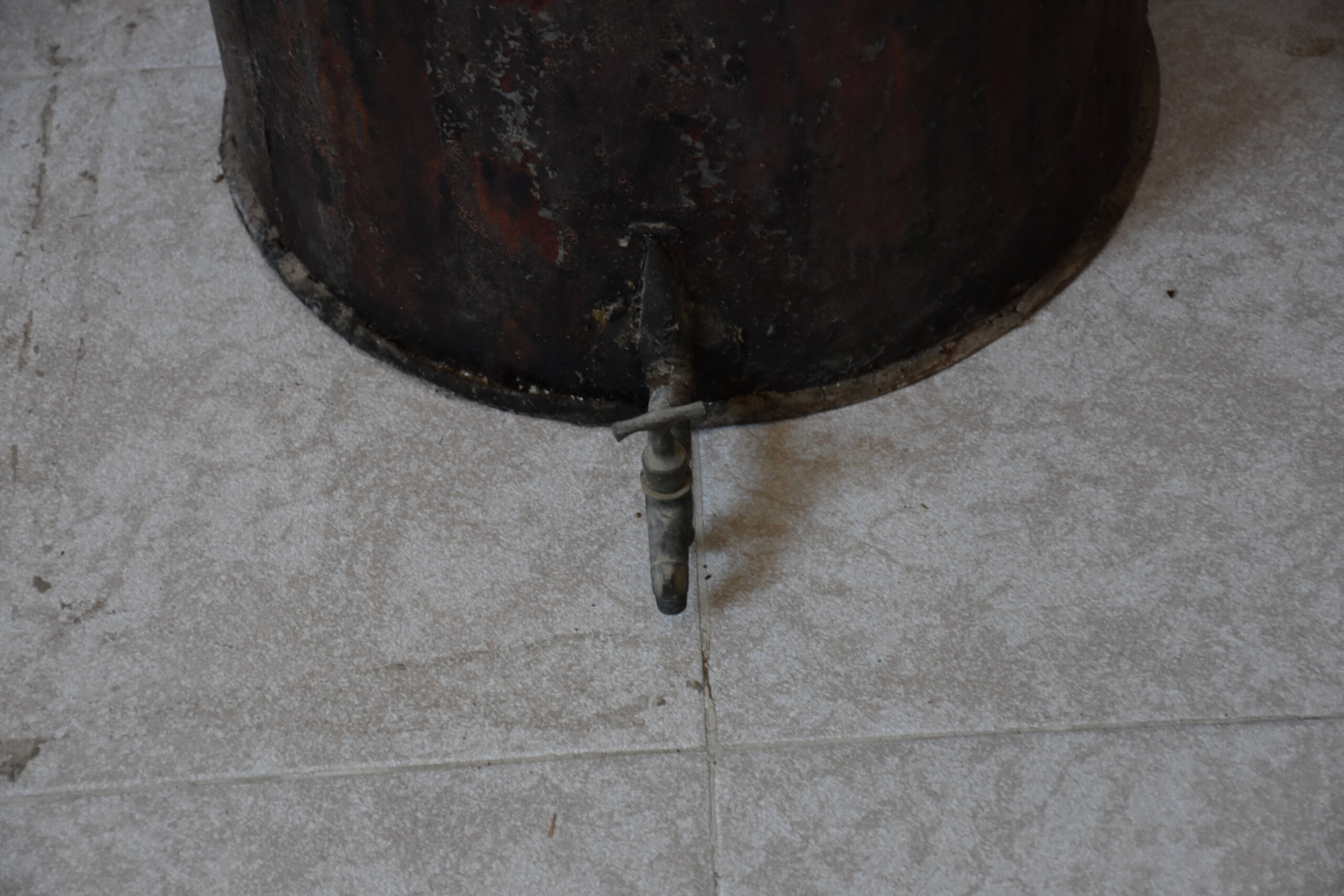 Aceitera o depósito de chapa - Imagen 2