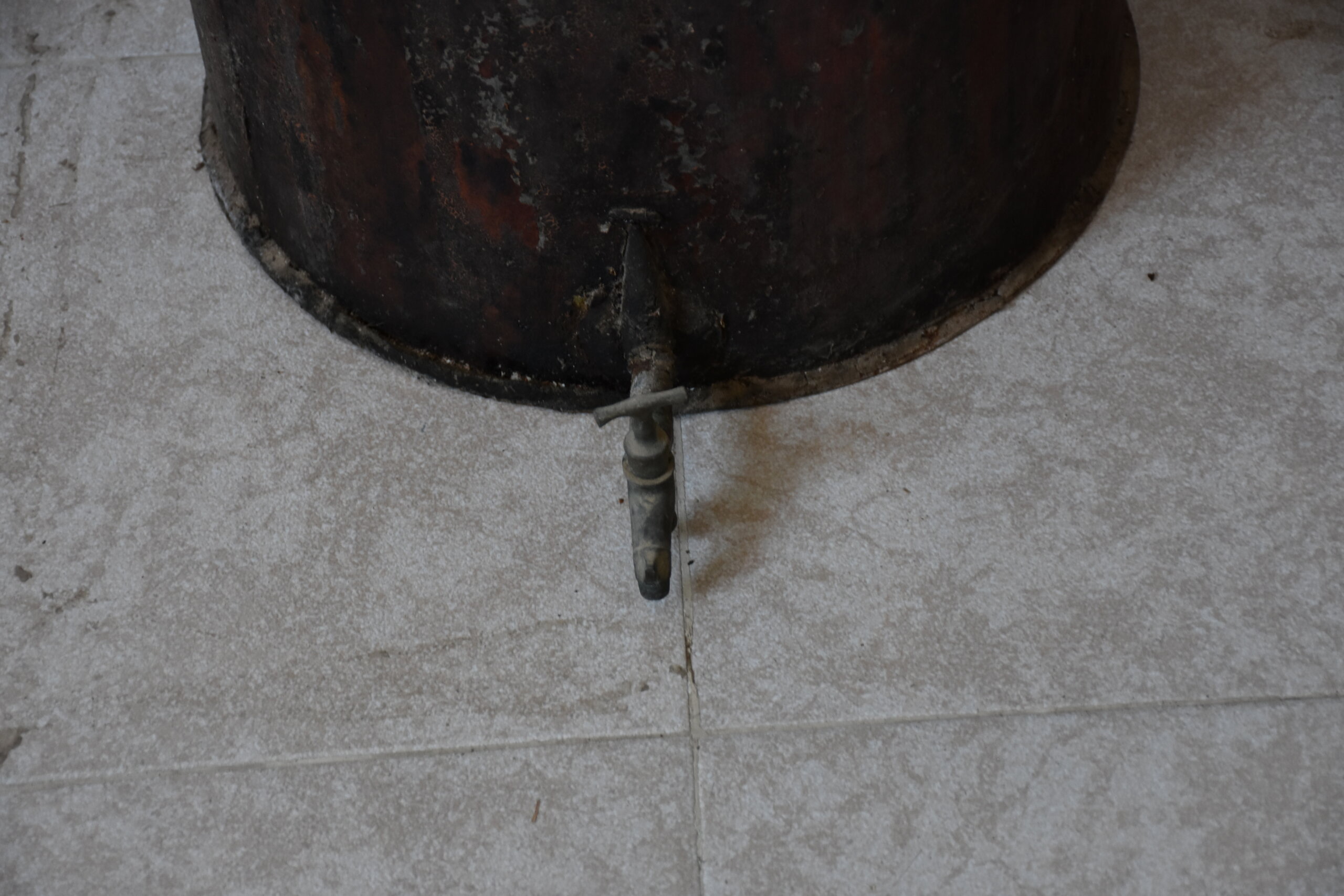 Aceitera o depósito de chapa - Imagen 3