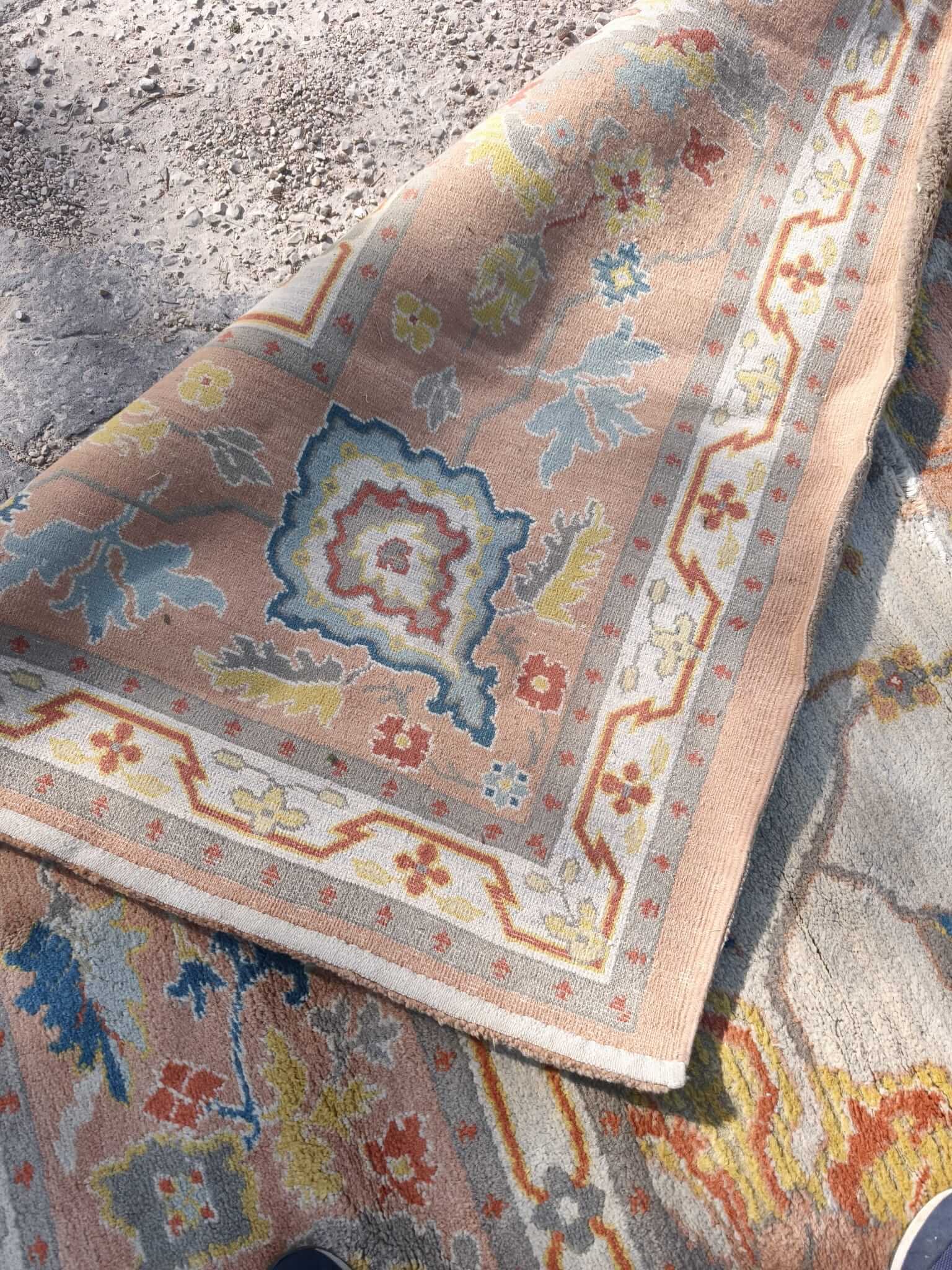 Gran alfombra de lana con decoración floral 710 x 970 cm - Imagen 4