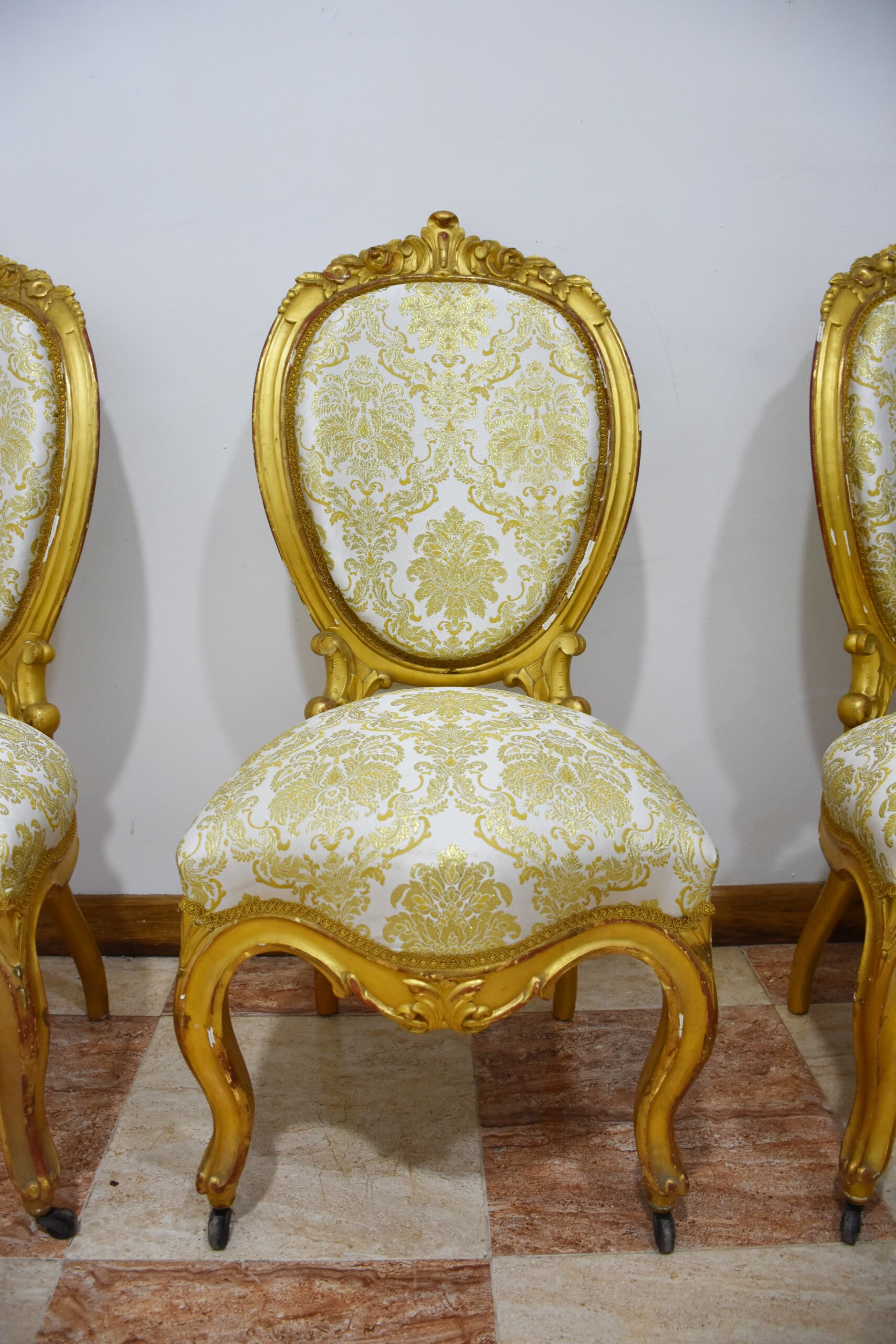 Conjunto 6 sillas Isabelinas pan de oro - Imagen 4