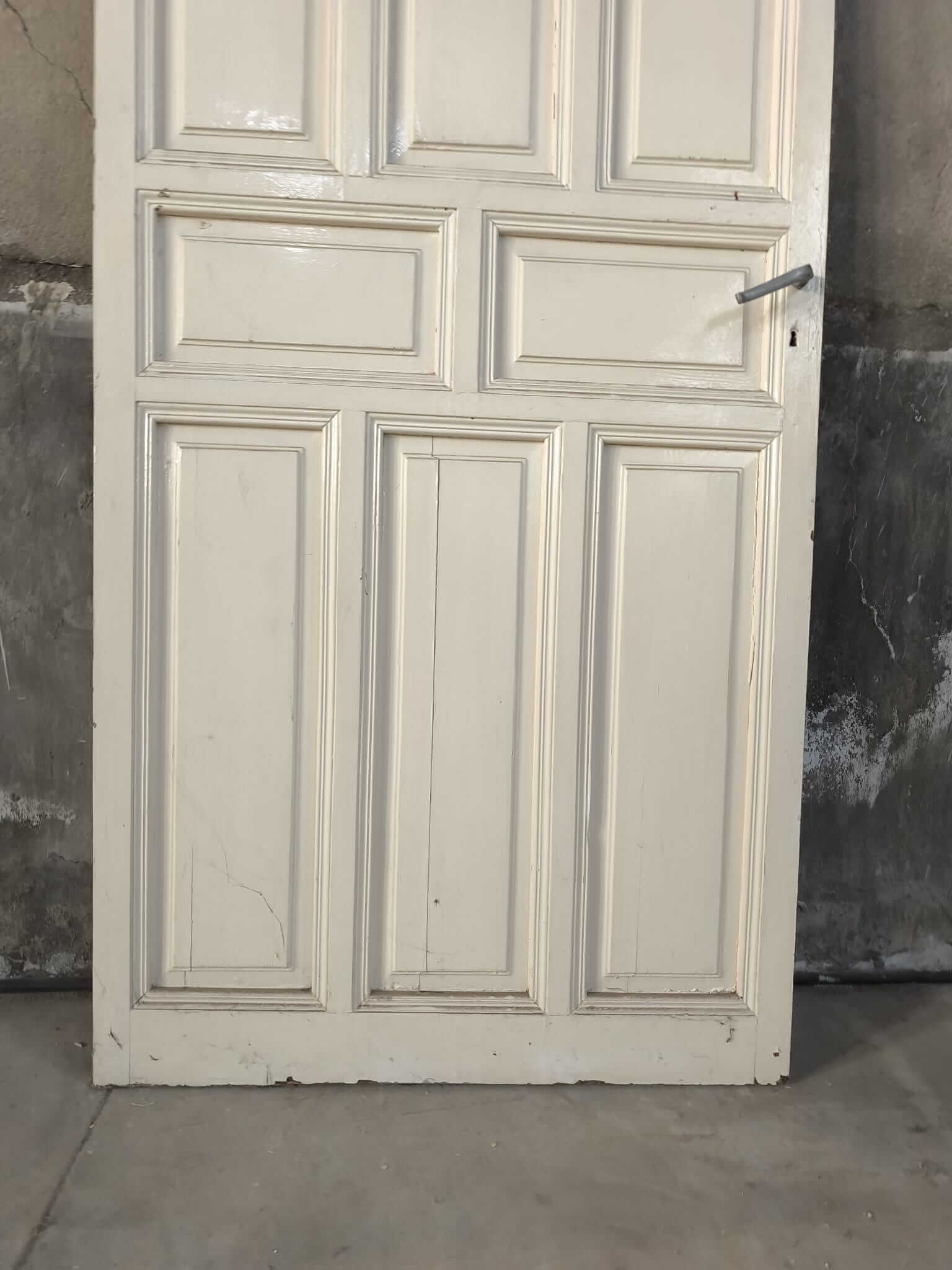 Pareja de puertas antiguas madera blanca cuarterones - Imagen 5