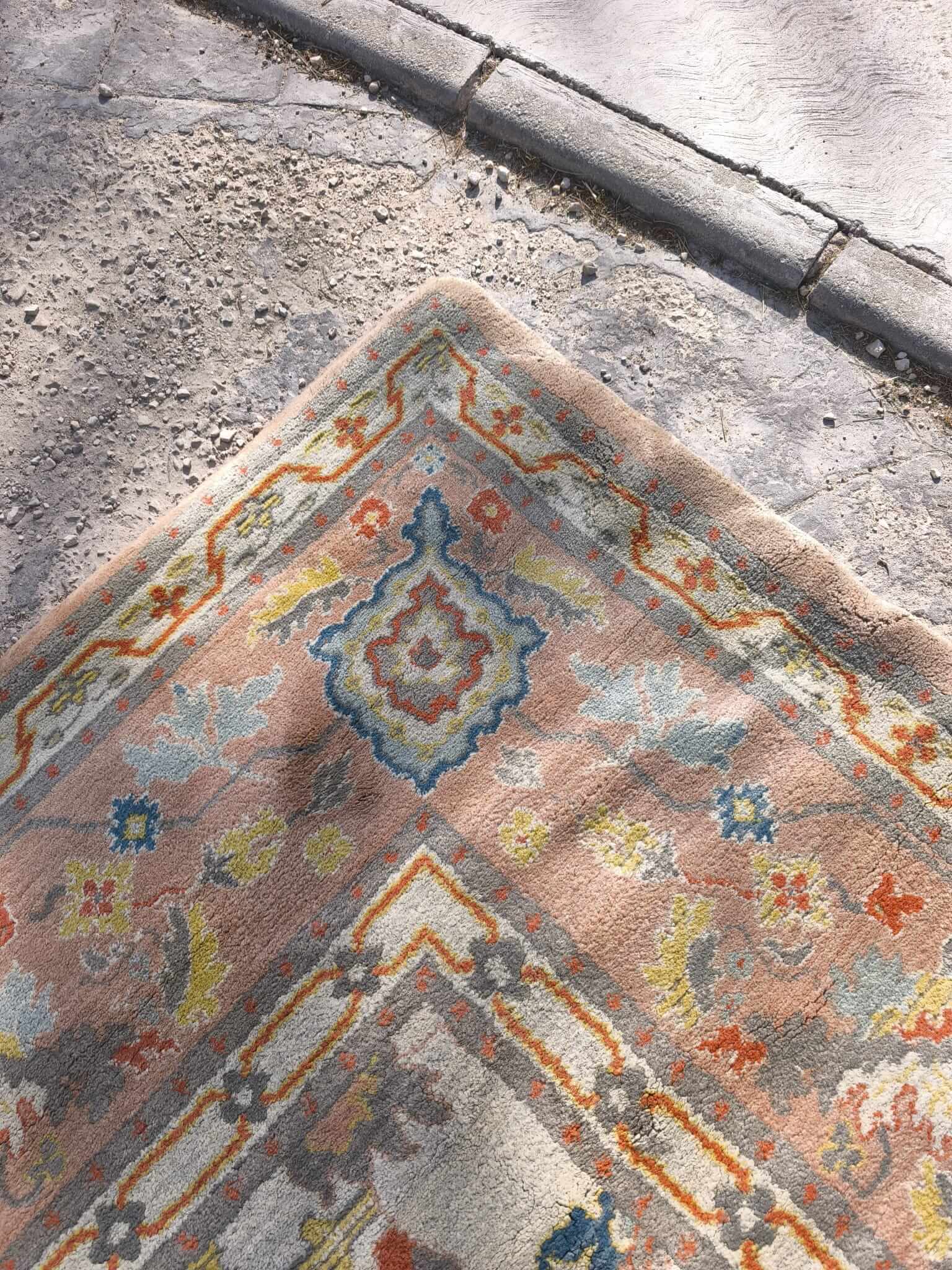 Gran alfombra de lana con decoración floral 710 x 970 cm - Imagen 9