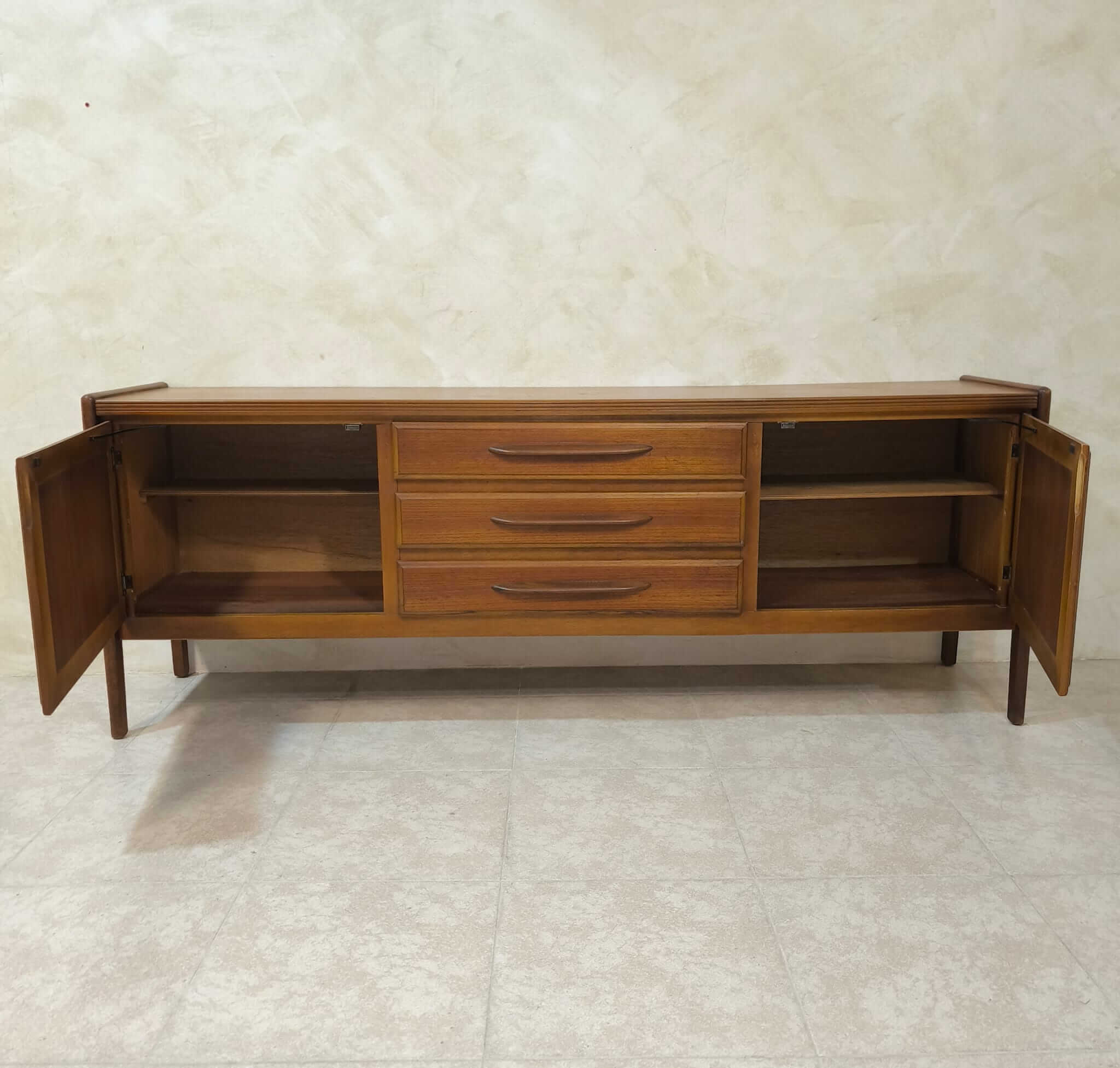 Aparador de teca Mid Century - Imagen 2