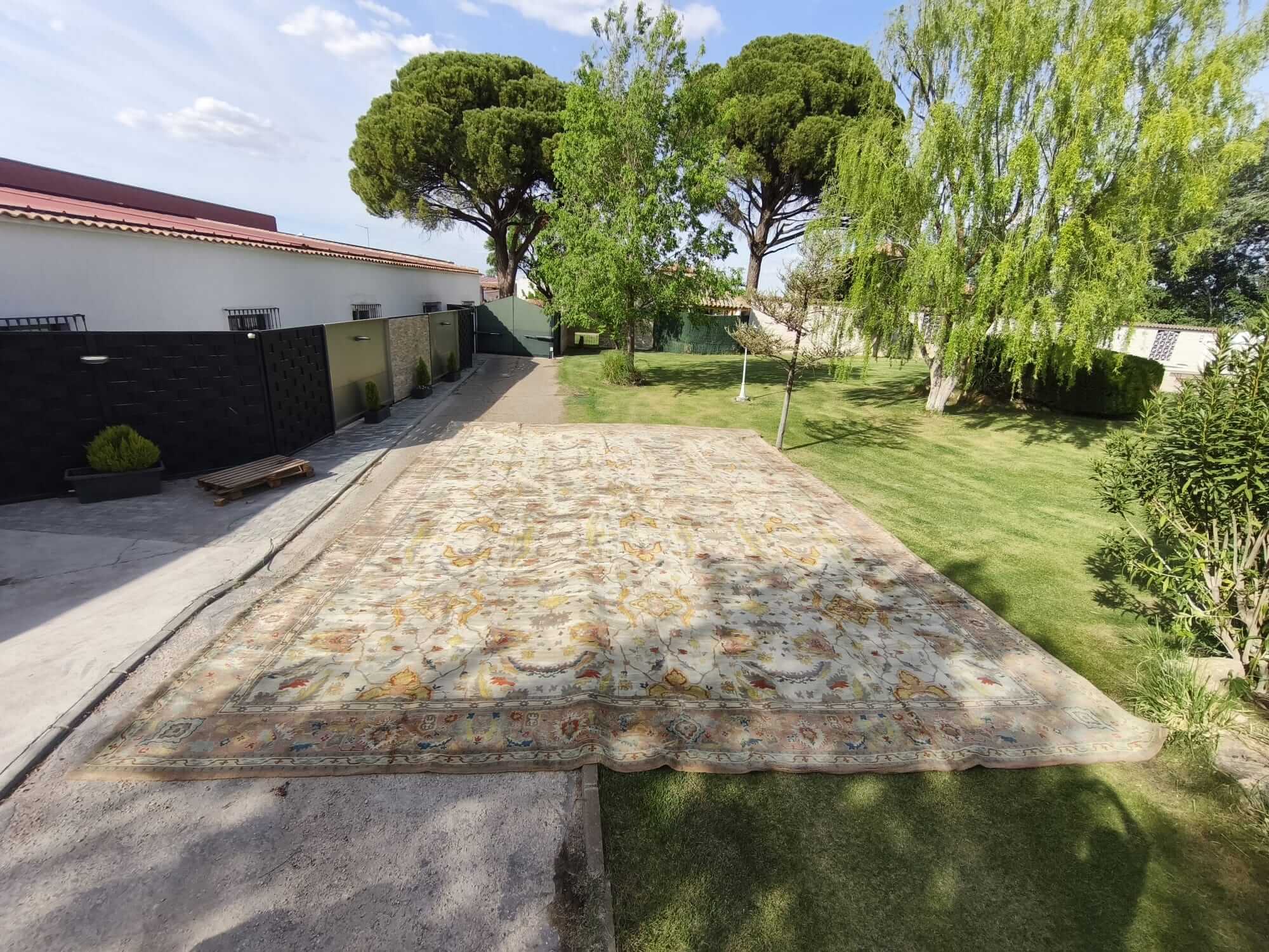 Gran alfombra de lana con decoración floral 710 x 970 cm - Imagen 23