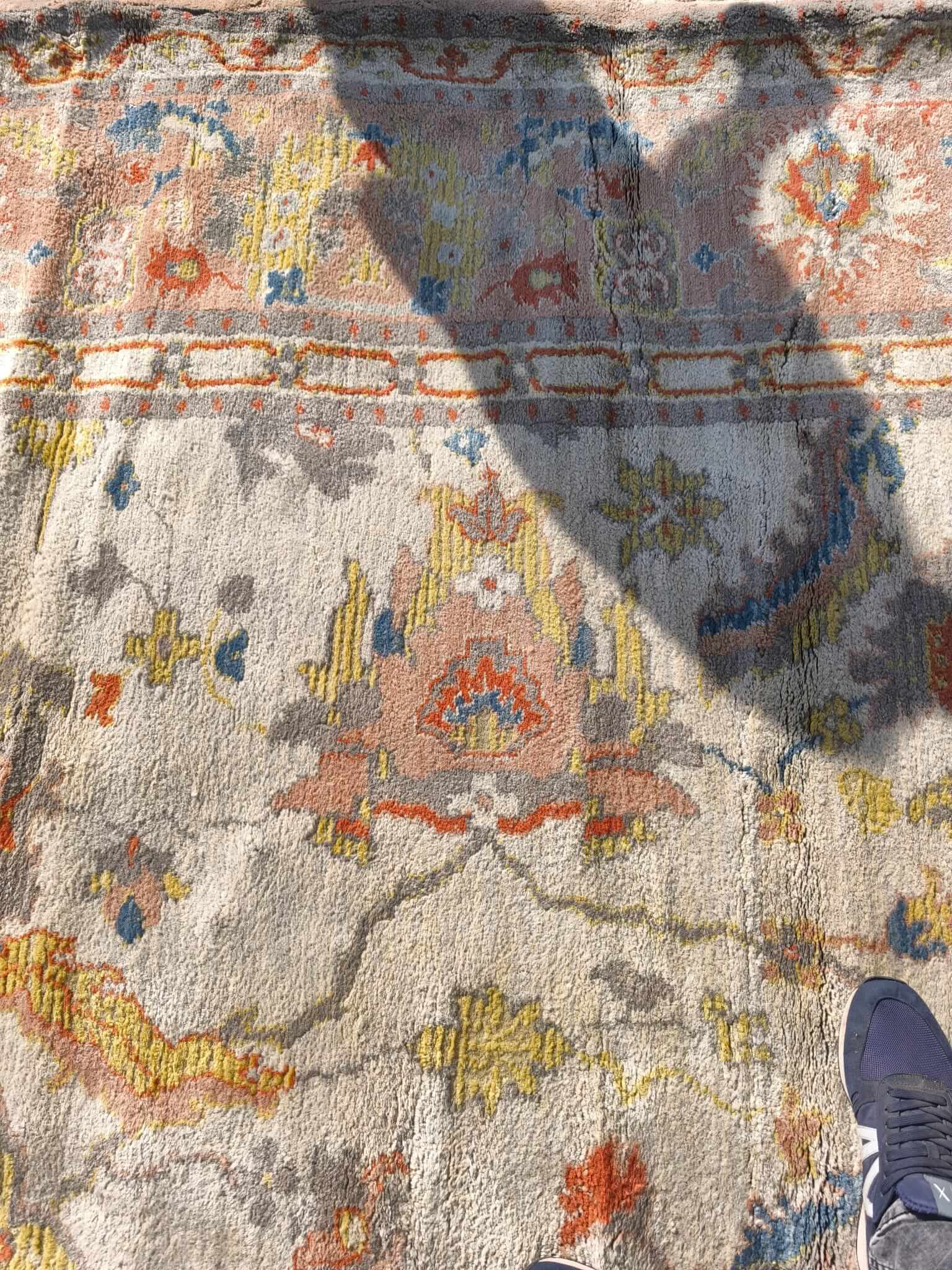 Gran alfombra de lana con decoración floral 710 x 970 cm - Imagen 6