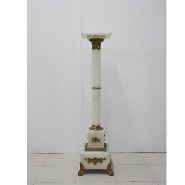 Columna pedestal mármol blanco