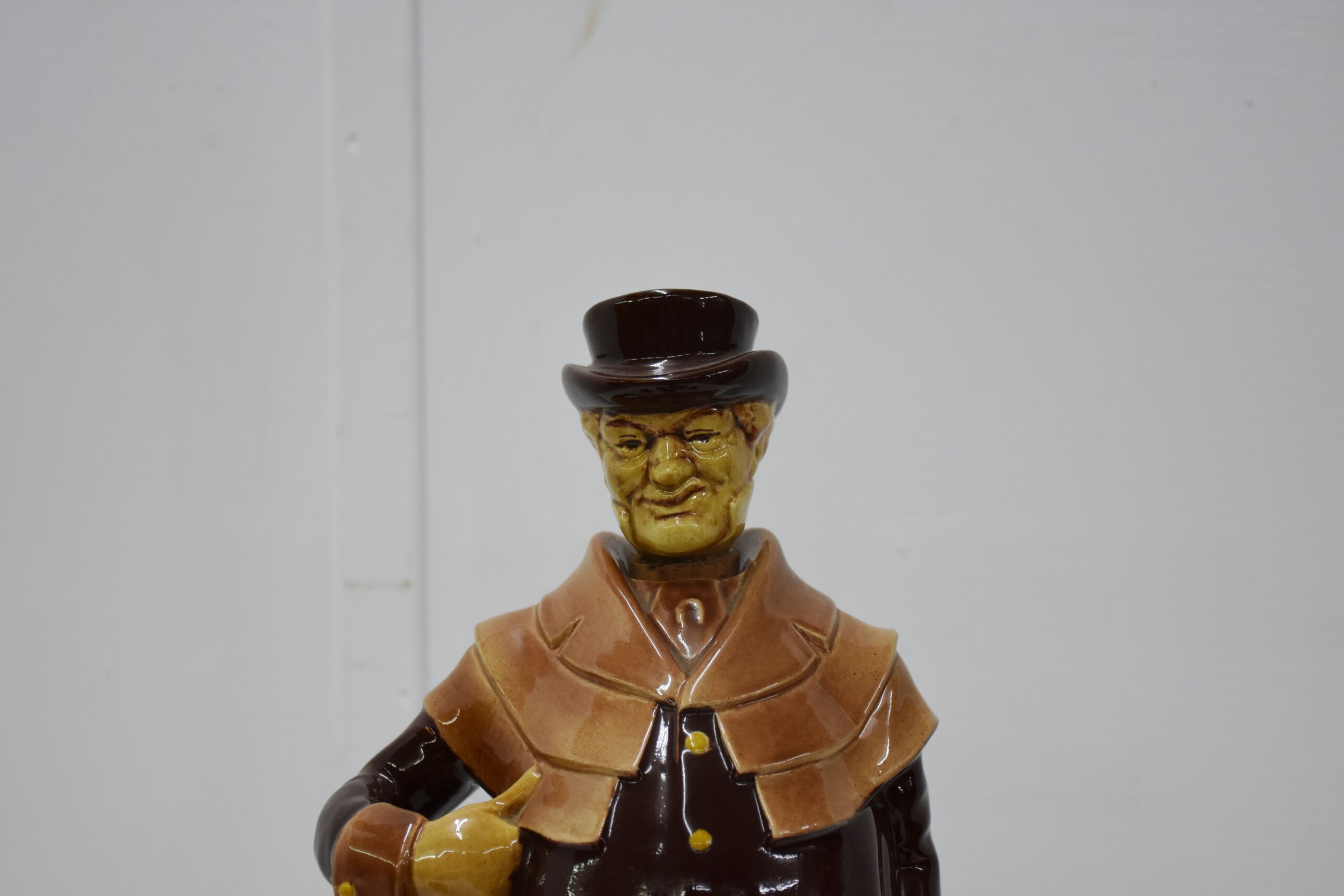 Juego de licor porcelana figura y 6 vasitos - Imagen 3