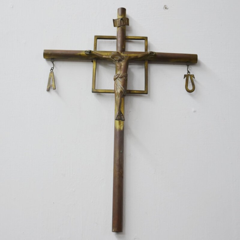 Crucifijo de pared bronce símbolos