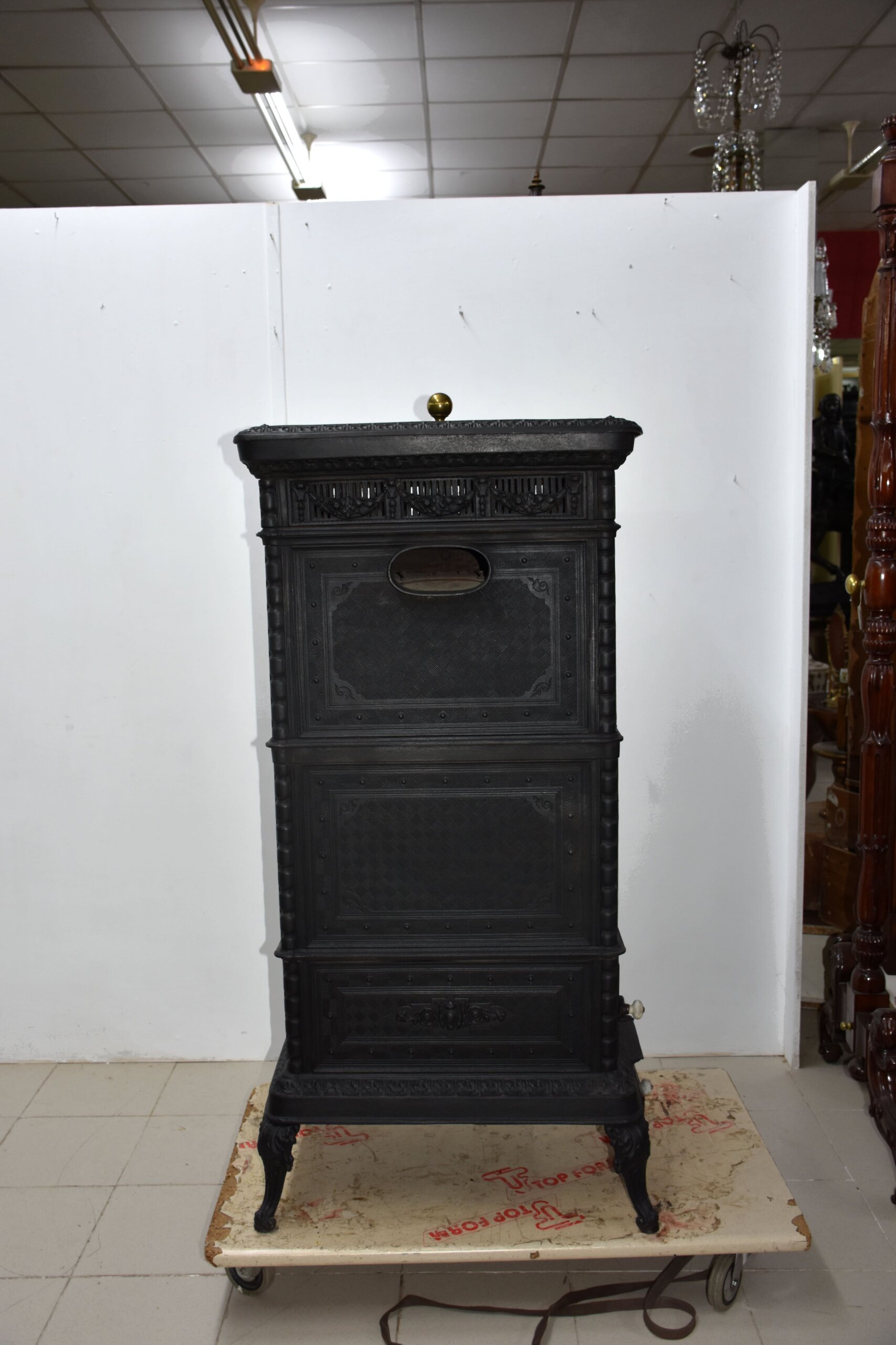 Gran estufa antigua horno hierro fundido 134 cm - Imagen 2