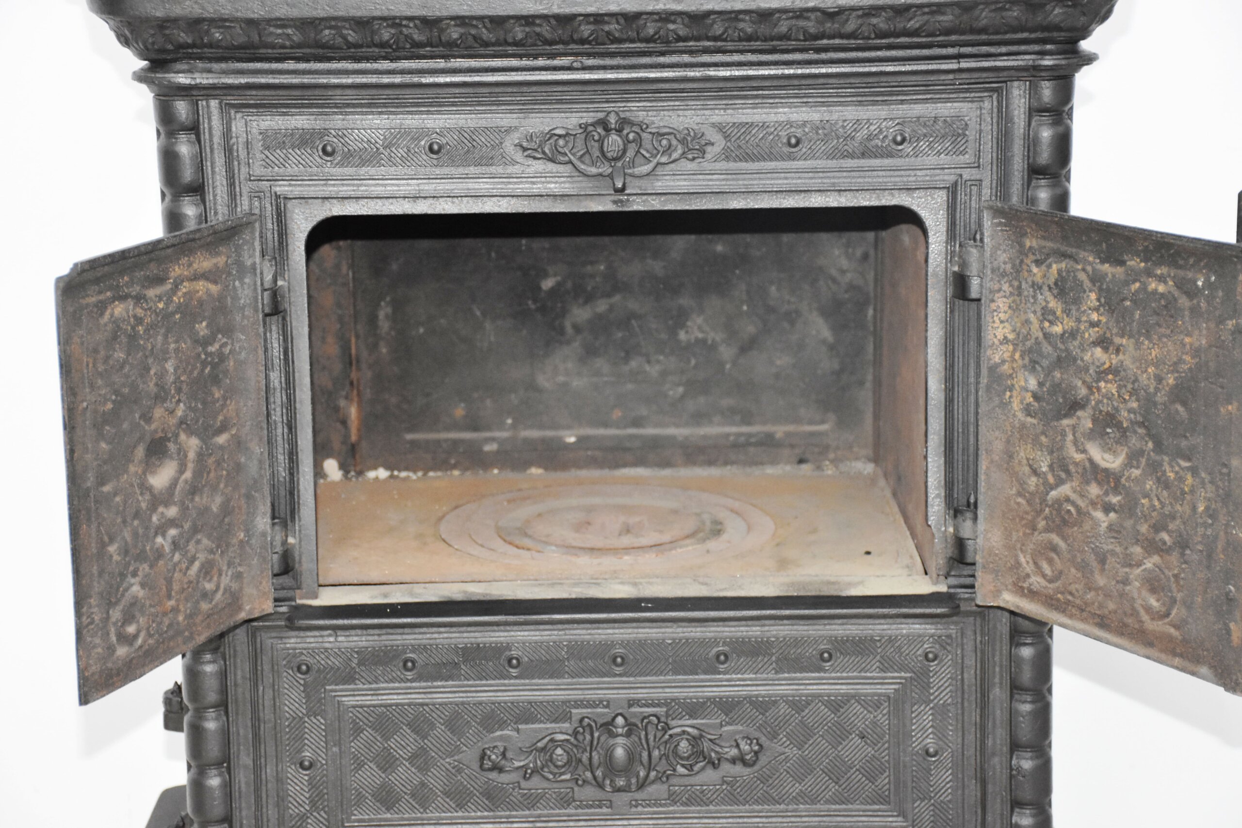 Horno, estufa antigua hierro fundido - Imagen 11