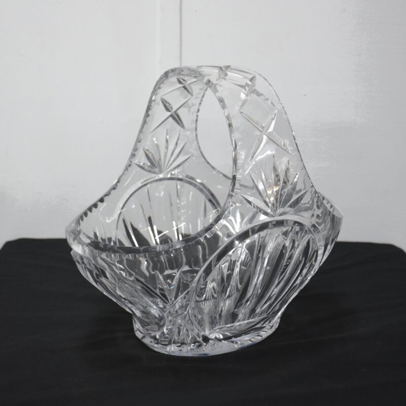 Cesta antigua cristal tallado con asa