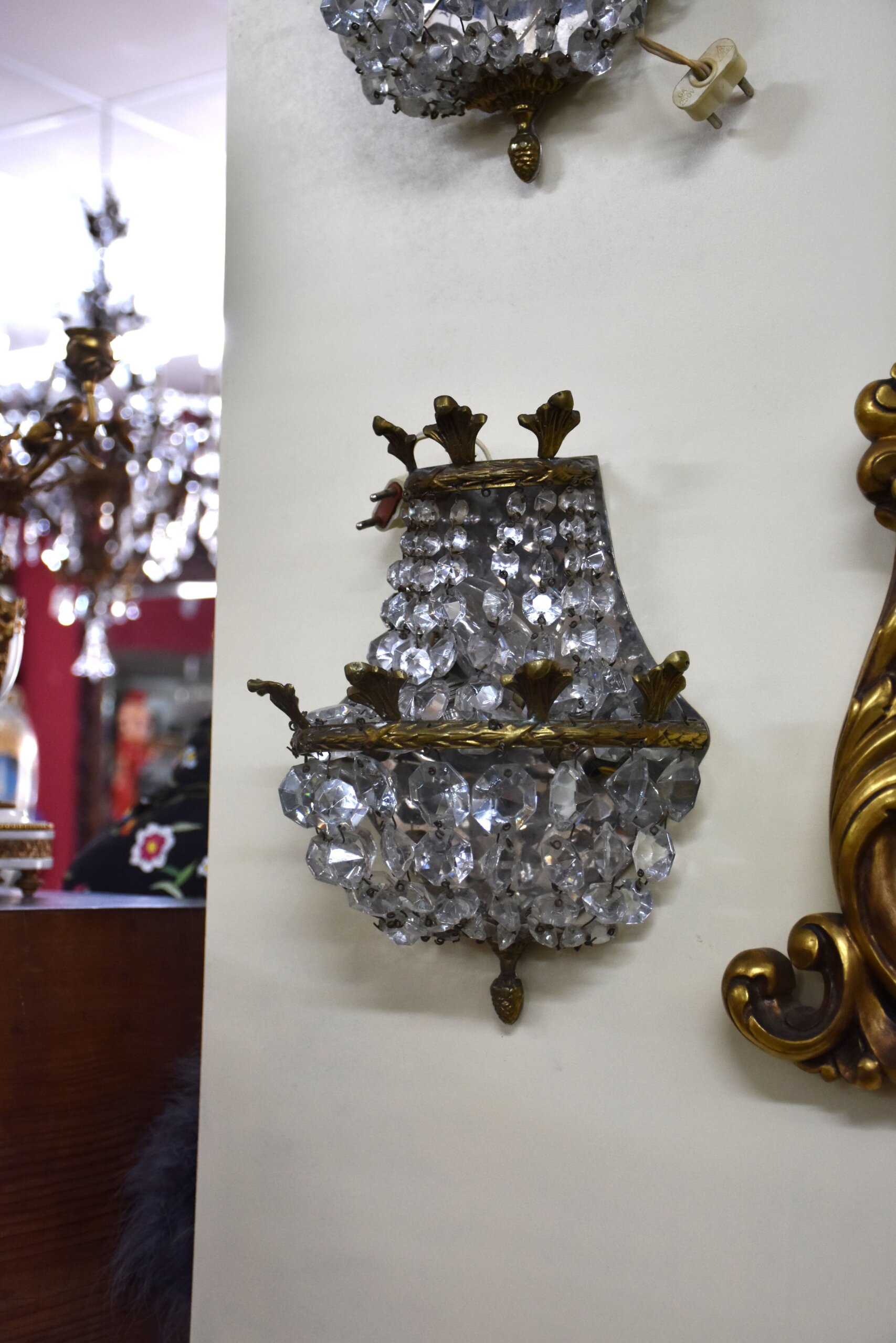Pareja de apliques Imperio bronce y cristal - Imagen 2