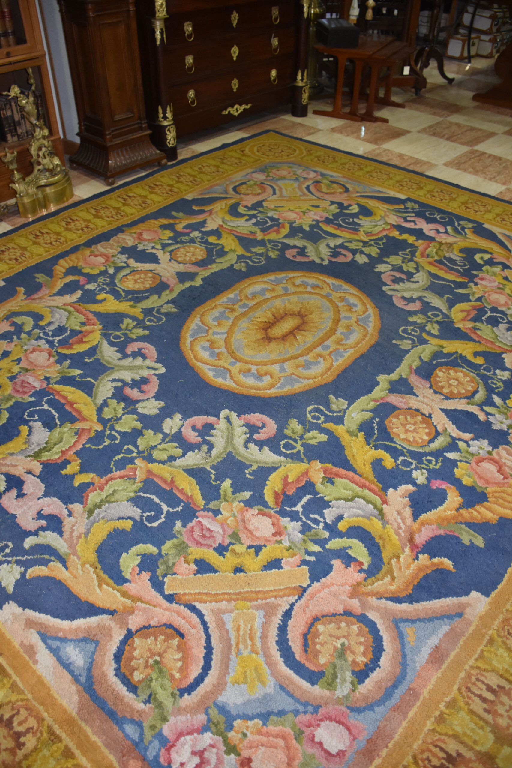 Alfombra Real Fabrica de Tapices 320 x 278 cm - Imagen 10