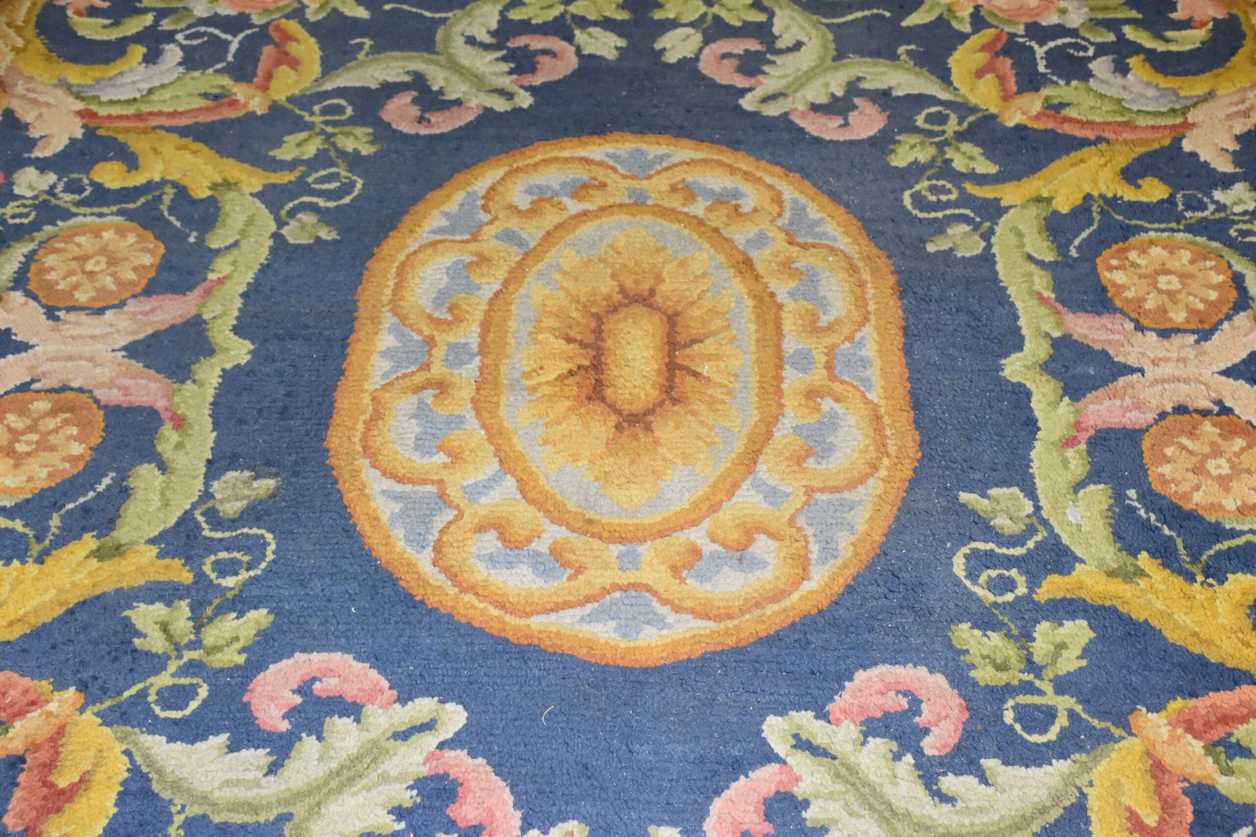 Alfombra Real Fabrica de Tapices 320 x 278 cm - Imagen 12