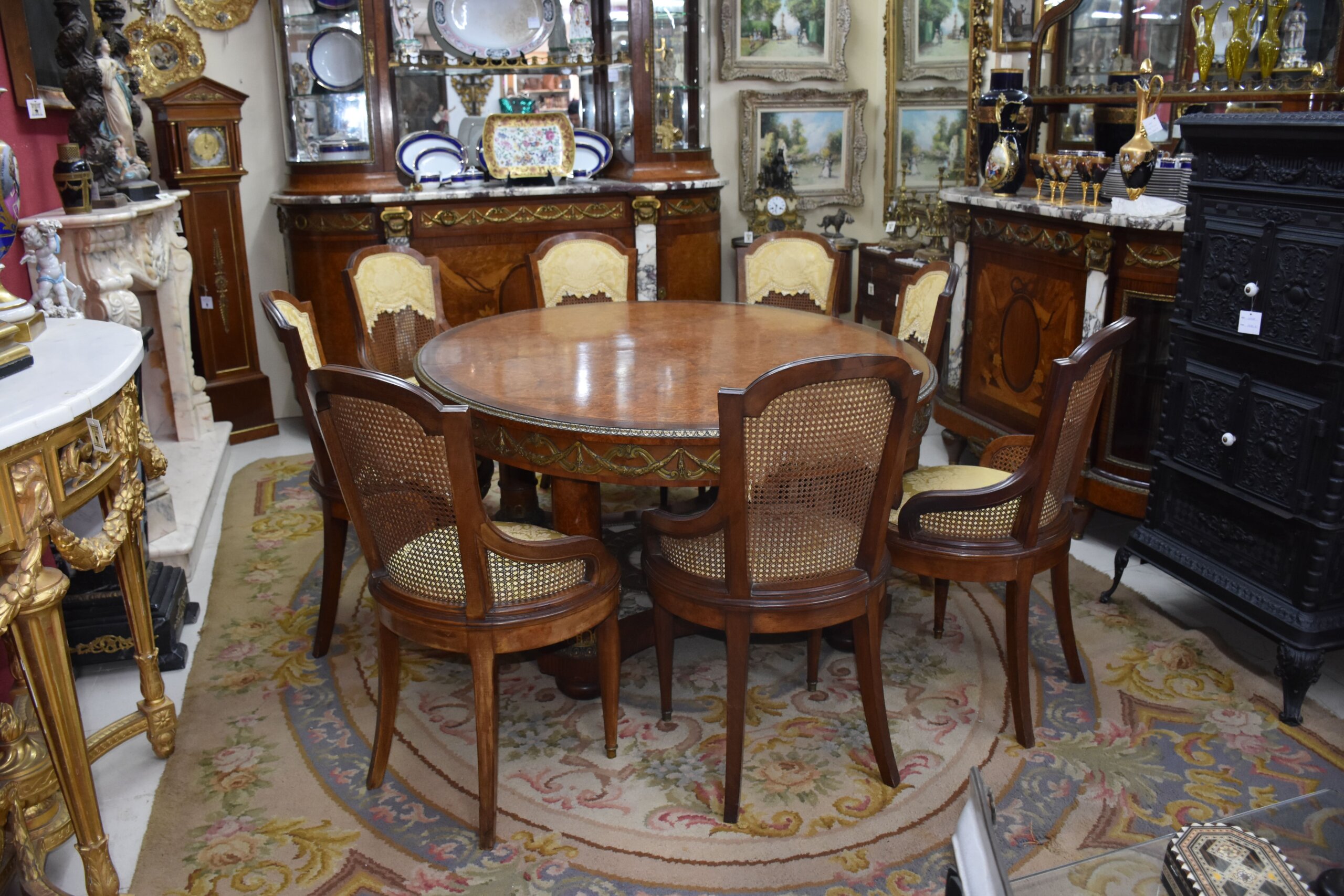 Conjunto mesa y 8 sillas Imperio comedor - Imagen 18