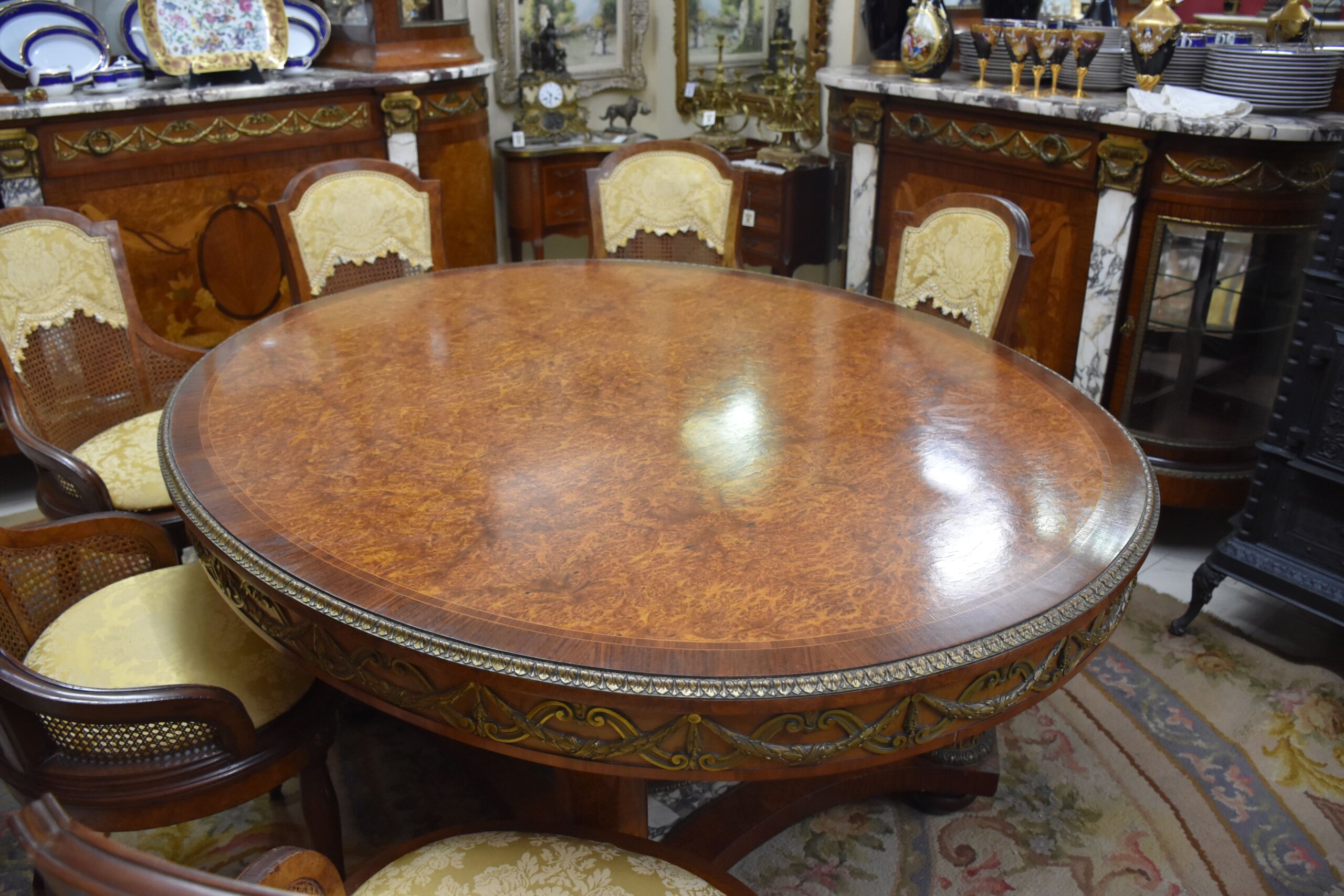 Conjunto mesa y 8 sillas Imperio comedor - Imagen 16