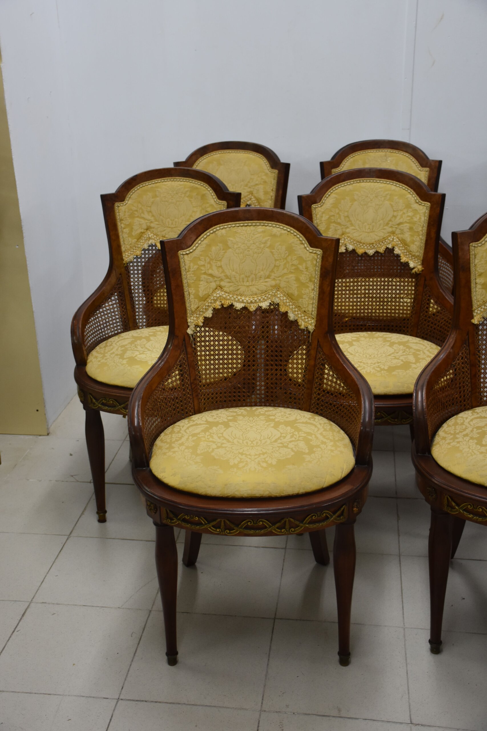 Conjunto mesa y 8 sillas Imperio comedor - Imagen 4
