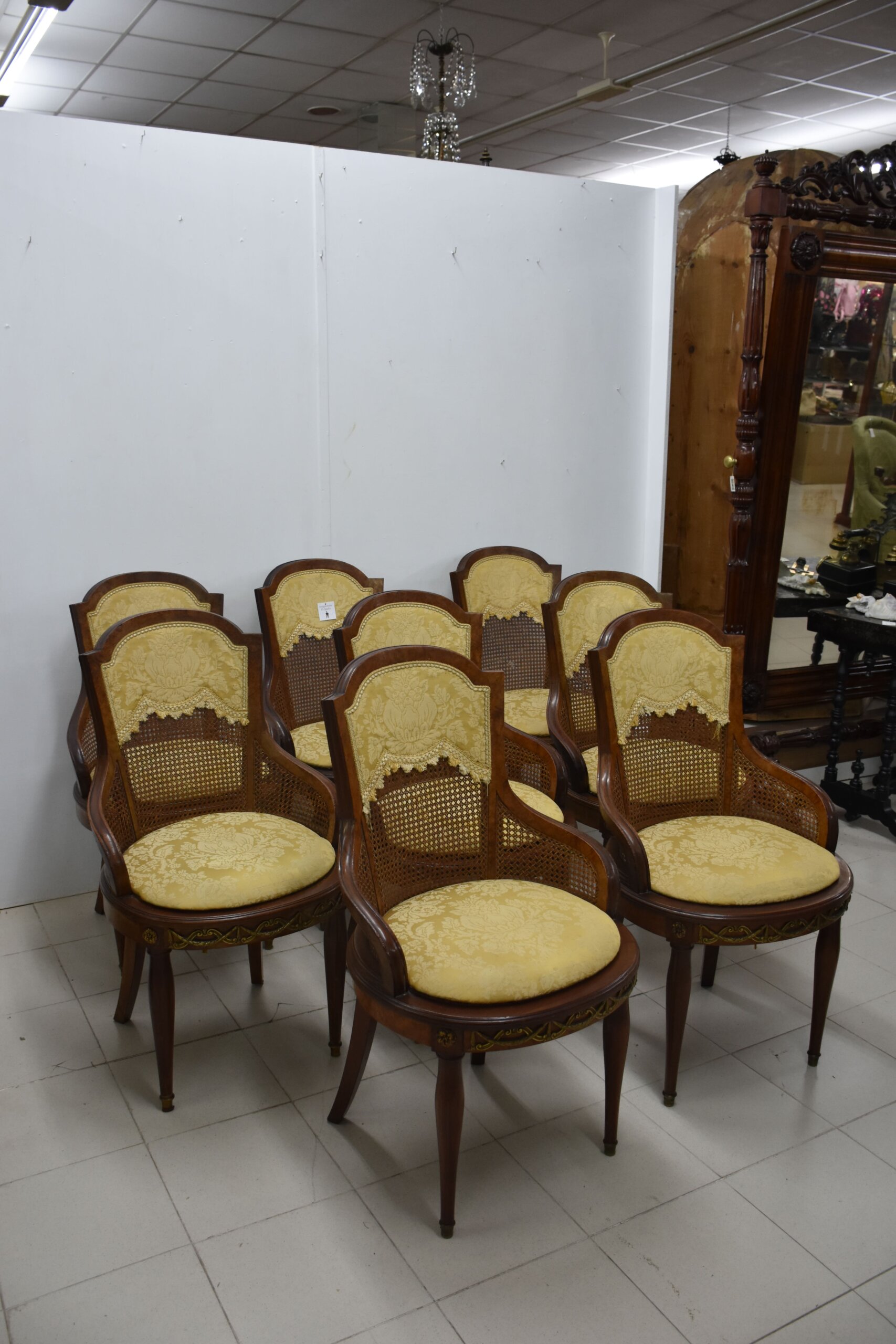 Conjunto mesa y 8 sillas Imperio comedor - Imagen 5